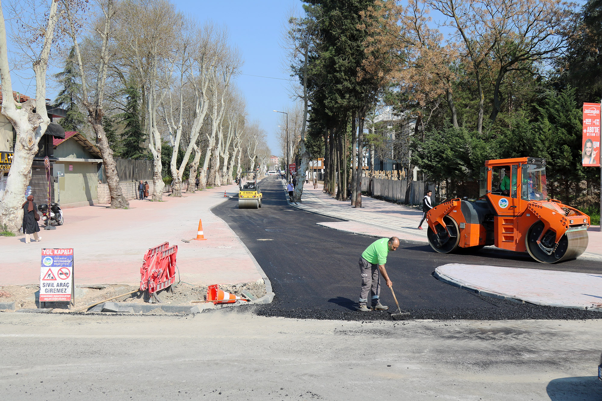 Çark Caddesi şimdi yeni yüzüyle: Kaldırım, yürüyüş yolu ve asfalt tamam