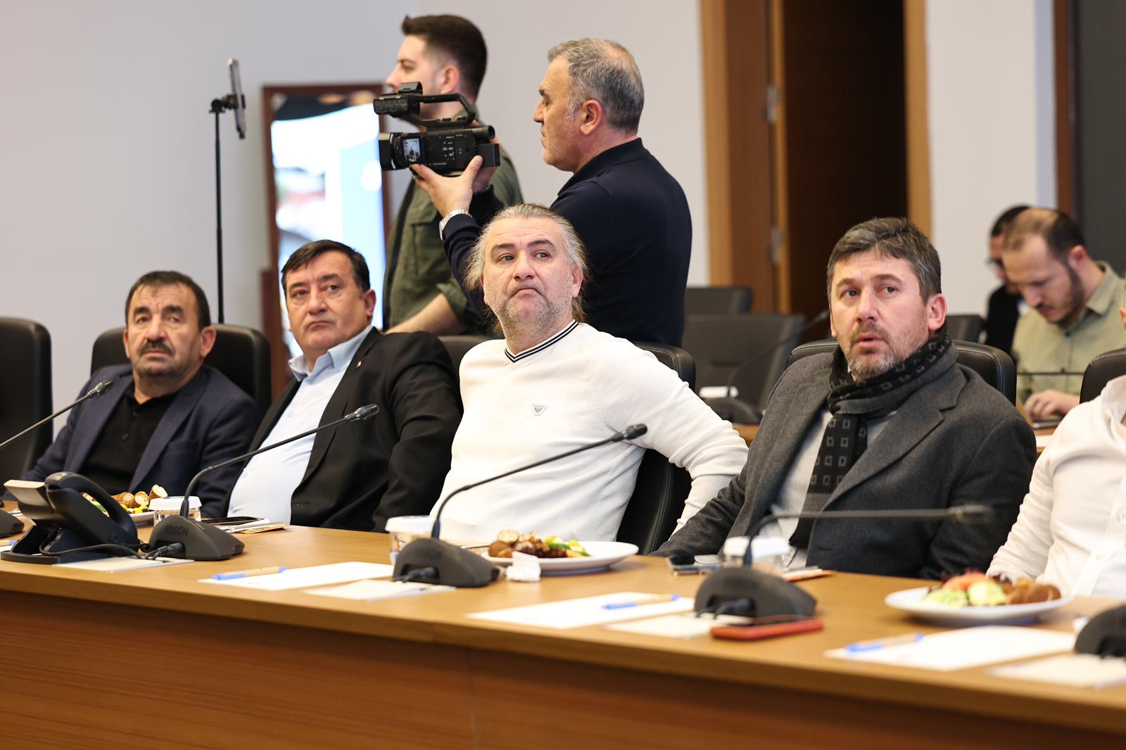 “Sakarya’nın dört bir yanına raylarla ulaşmak istiyoruz”