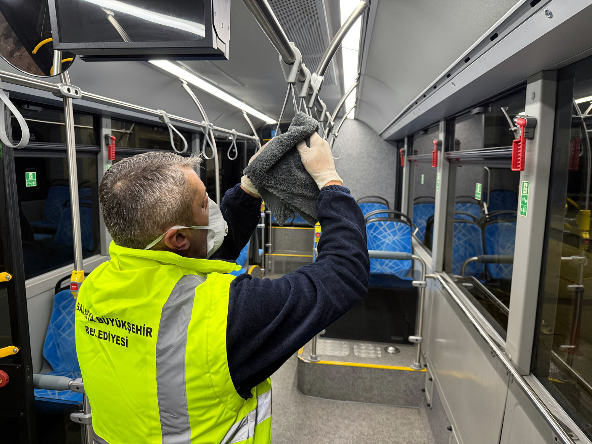 Büyükşehir’in toplu taşıma araçlarında hijyen önceliği en üst seviyede