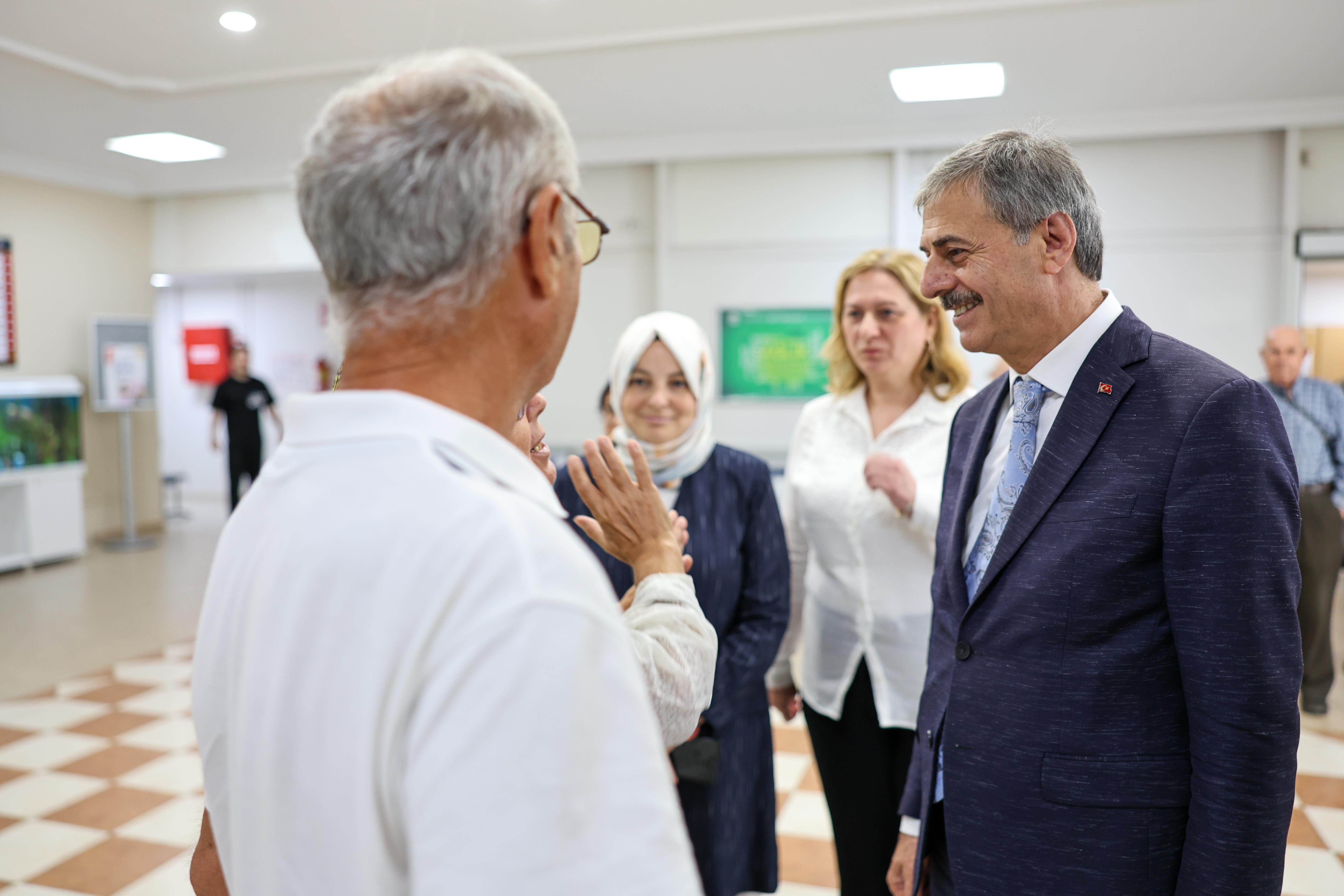 “Önceliğimiz vatandaşlarımıza en iyi hizmeti sunmaktır”