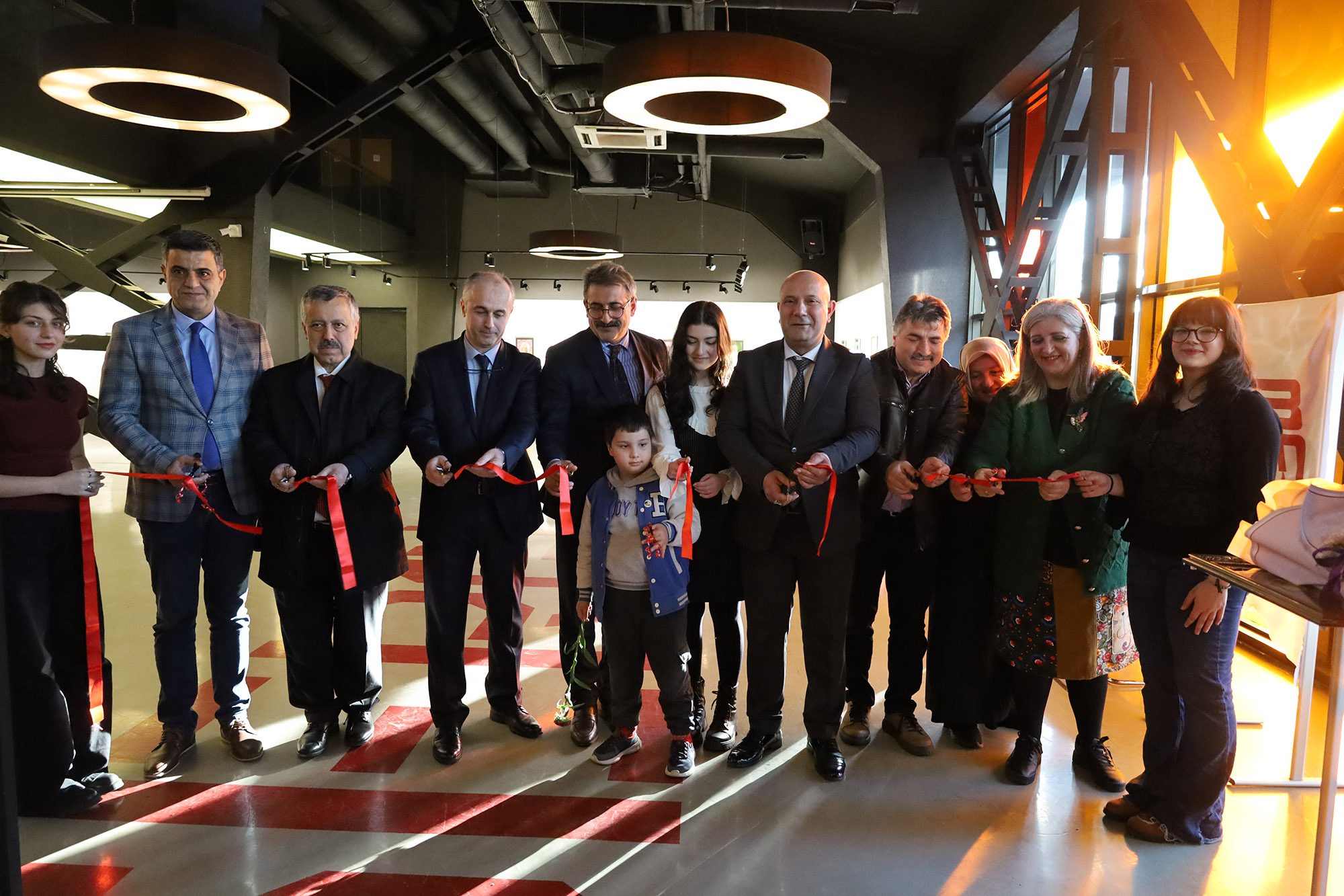‘Yöremin İnsanları’ sergisi OSM’de açıldı