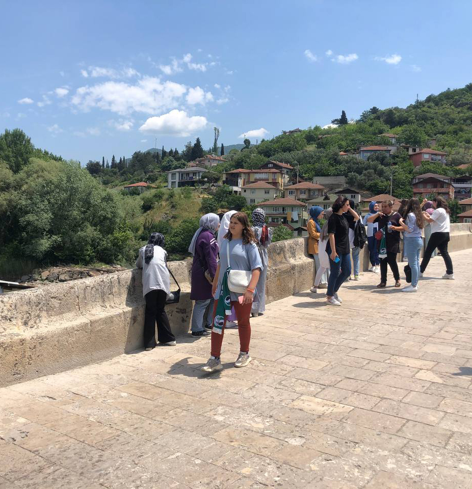 Yepyeni bir görünüme kavuşan İl Ormanı’na hayran kaldılar