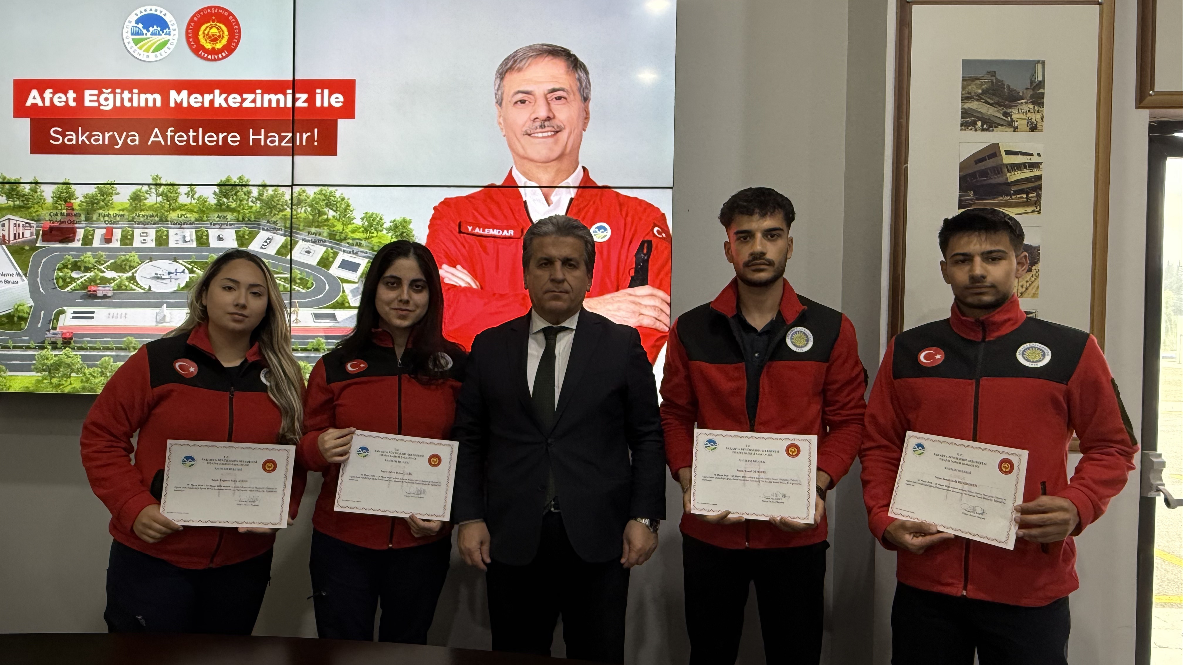 Gerçek sahnelerin aynısını yaşadılar: Geleceğin ateş savaşçıları nefes kesti…