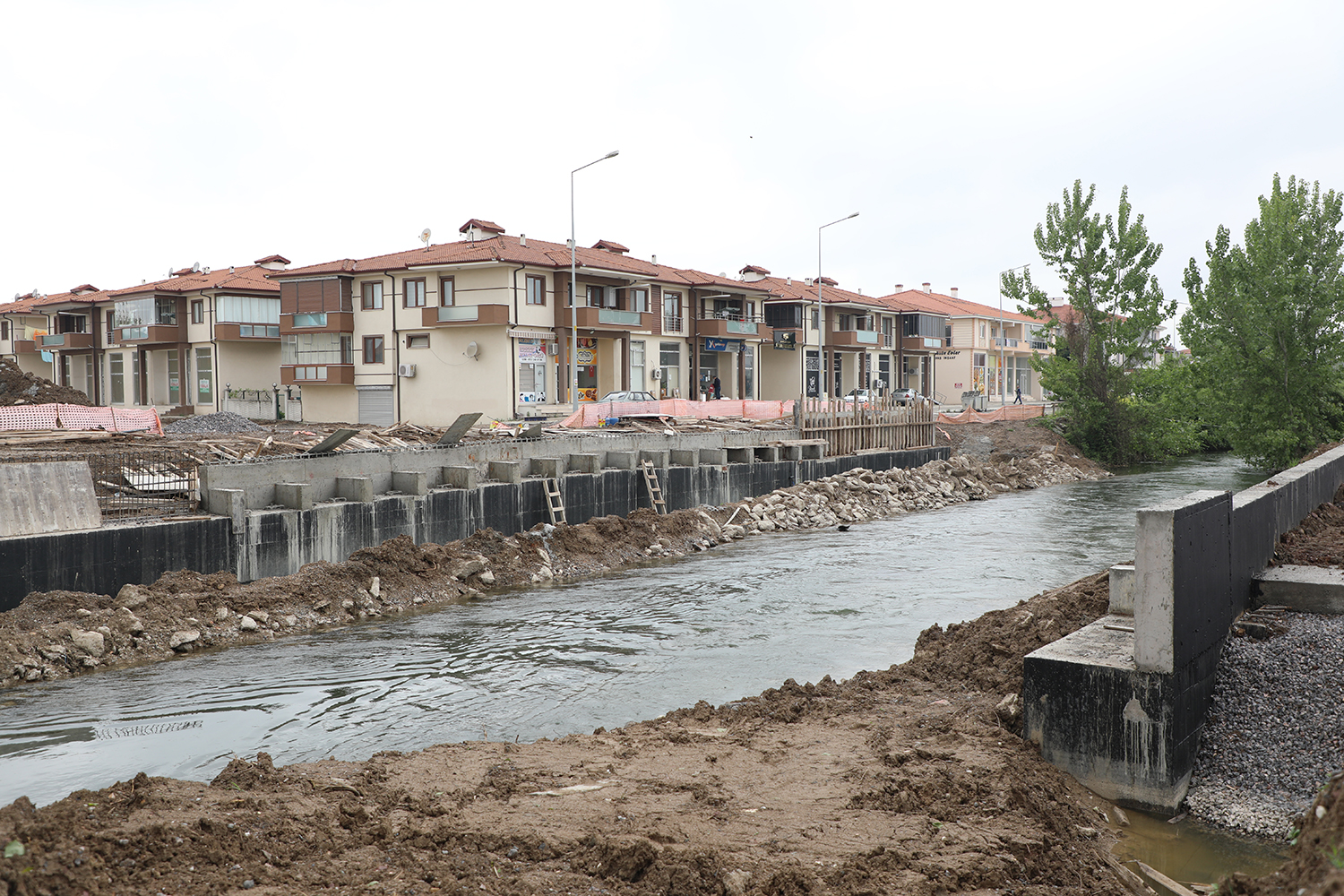 “Köprülü geçiş ile araç yoğunluğu azalacak”