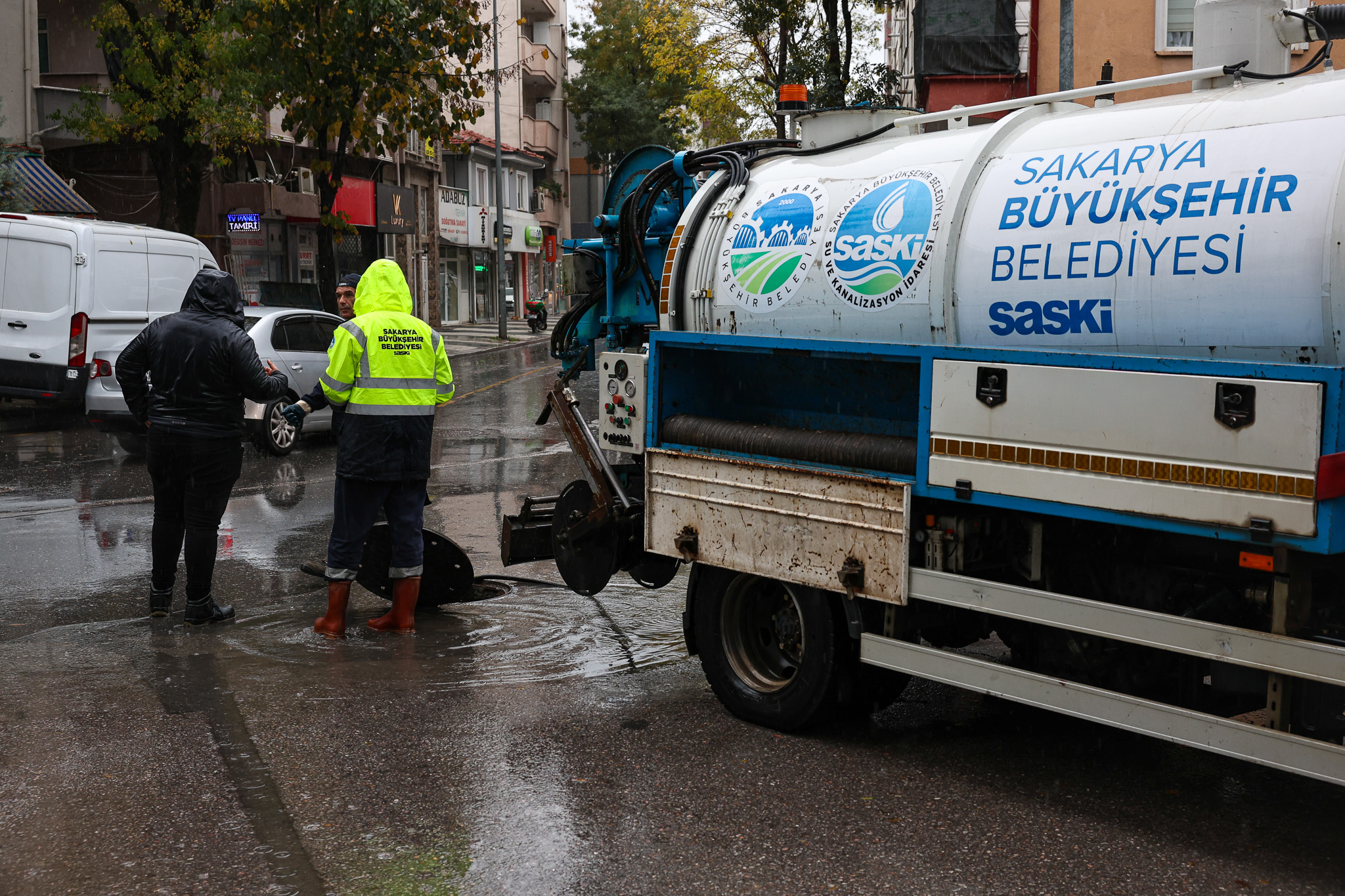 SASKİ’den yoğun yağışa hızlı müdahale