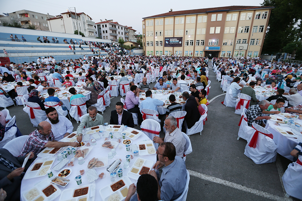 Kaynarca Gönül Sofralarında Buluştu