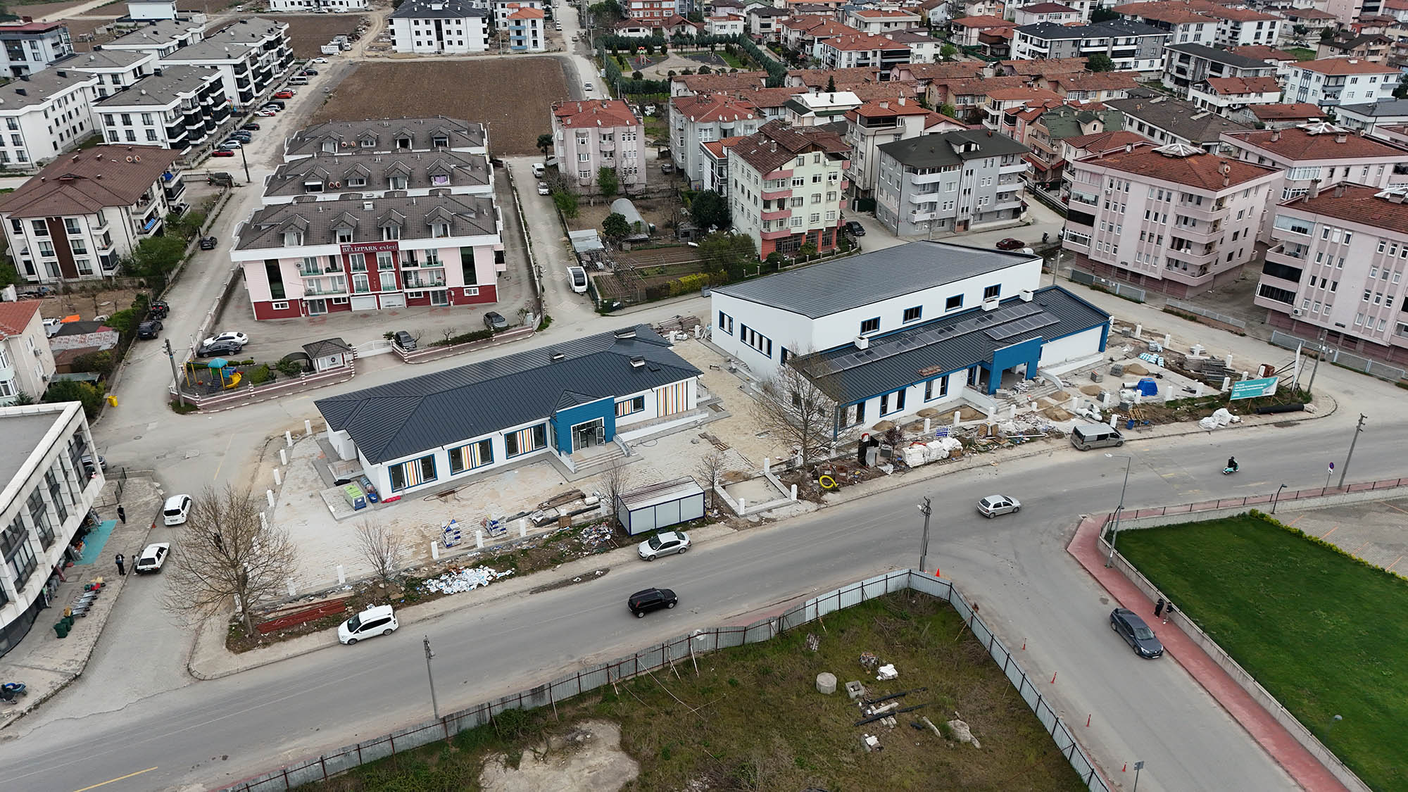 Başkan Alemdar: “Gençlerimiz için yeni spor tesislerini şehrimize kazandırıyoruz”