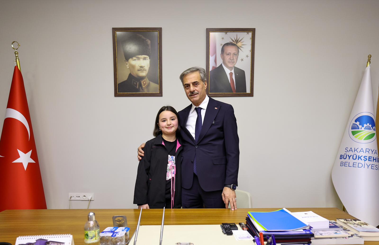 Minik Ravza arkadaşlarına verdiği ‘Yusuf Alemdar’ı getireceğim’ sözünü tuttu