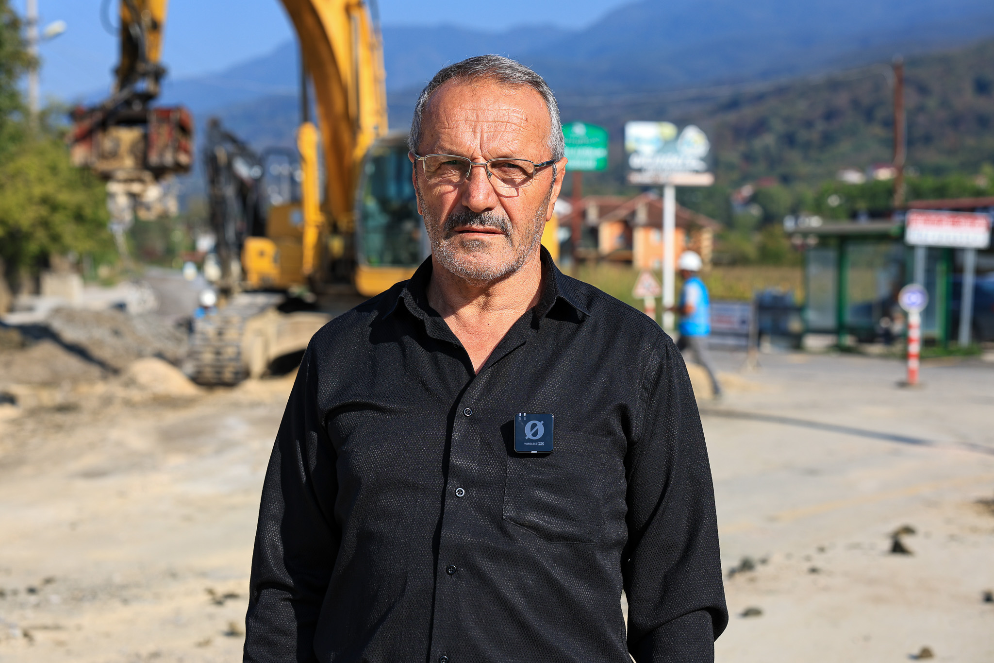 Akyazı’da devam eden 9 bin metrelik altyapı projesinde 6 ekip aynı anda çalışıyor