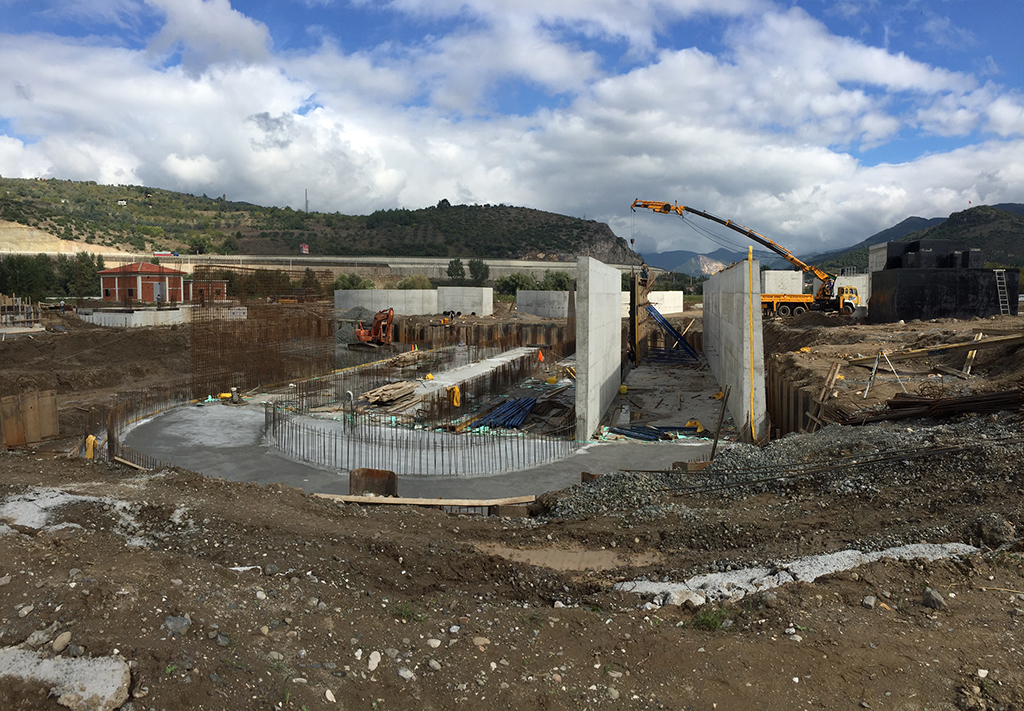 Gözler 24 Saat Suyun Üzerinde