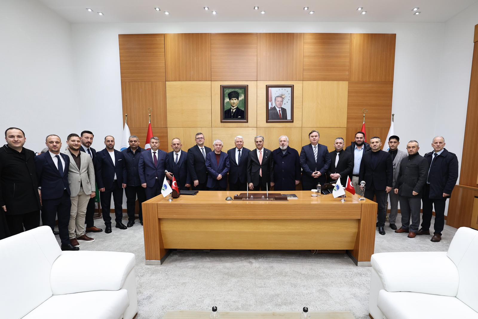 Başkan Alemdar: “Şehrimiz için büyük hedeflere hep birlikte yürüyoruz”