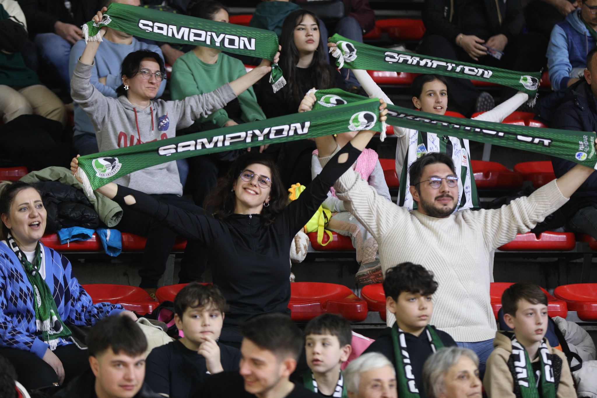 Büyükşehir Basketbol tur için parkeye çıkıyor: Haydi şimdi destek zamanı