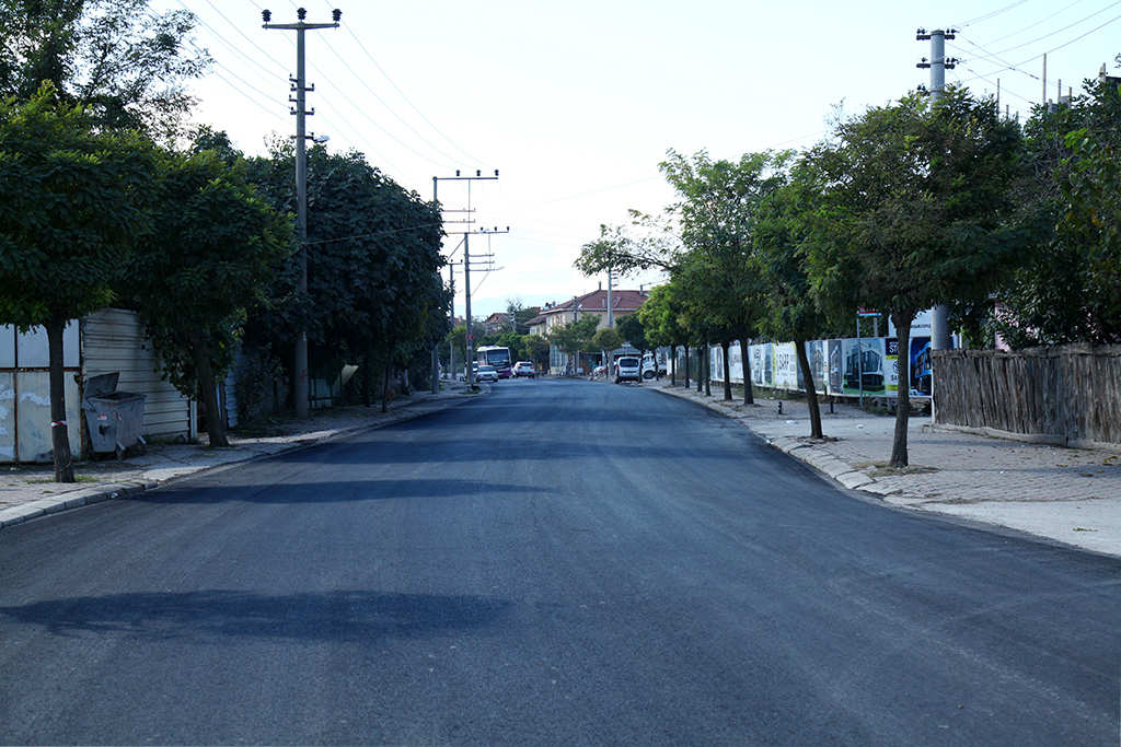 Turan Caddesi’nde asfalt tamam