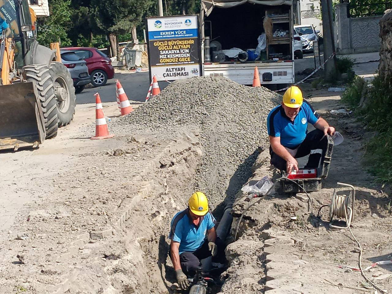 Büyükşehir’den altyapıda hafta sonu mesaisi