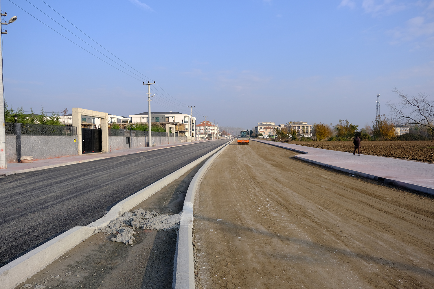 Kumköy ve Kovan Sokakta asfalt çalışmaları başladı