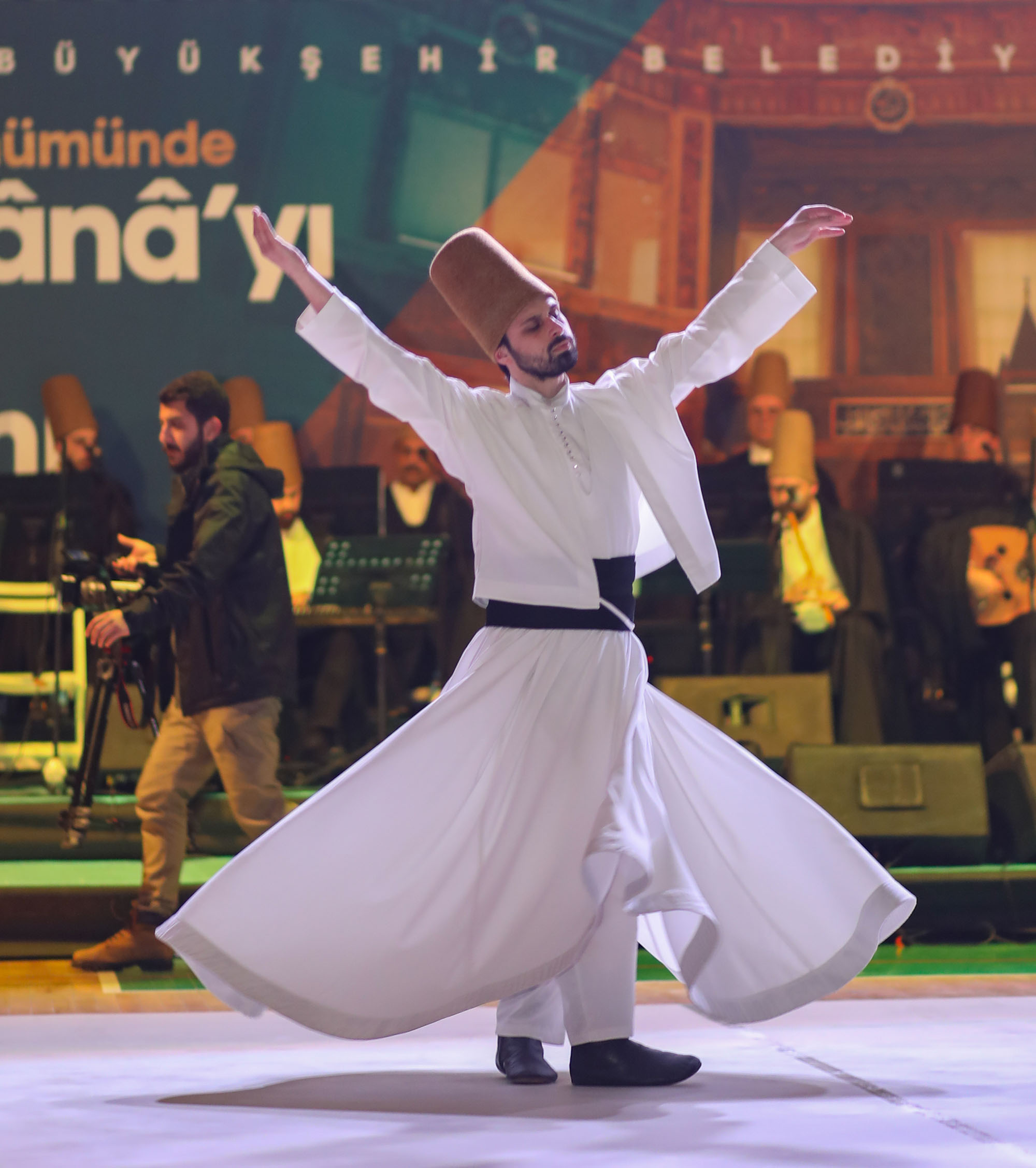 Mevlâna’nın ‘düğün gecesinde’ duygu yüklü program