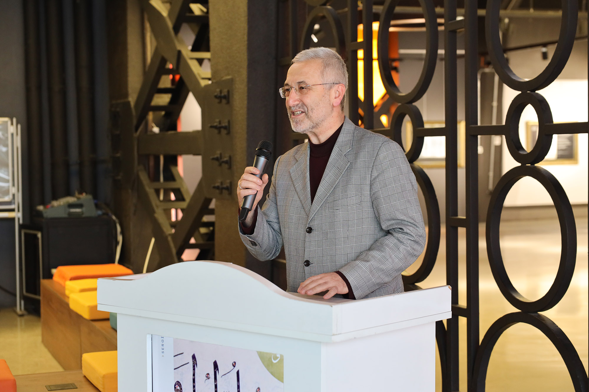 OSM’de Bursevî’ye vefa: Sergi açıldı, panelde düşünce dünyası konuşuldu