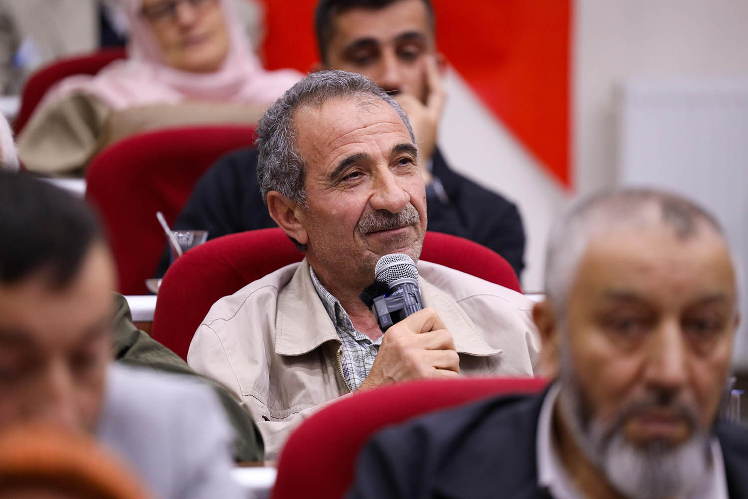 Alemdar vatandaşa meclisin kapısını açtı: “Bu şehrin geleceğine birlikte mühür vuracağız”