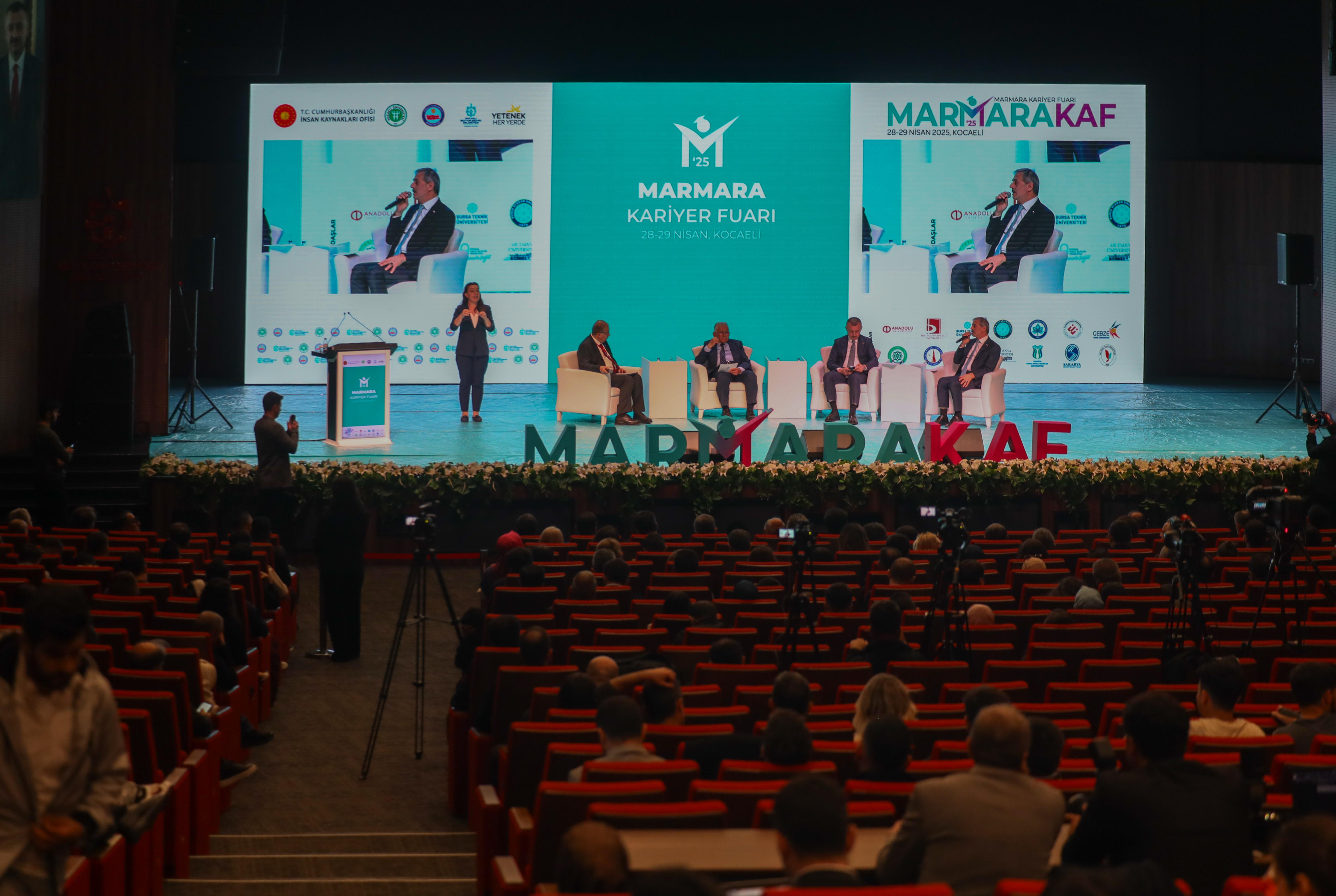 “Dönüşüm Sakarya’nın gençlerine en büyük mirasımız olacak”