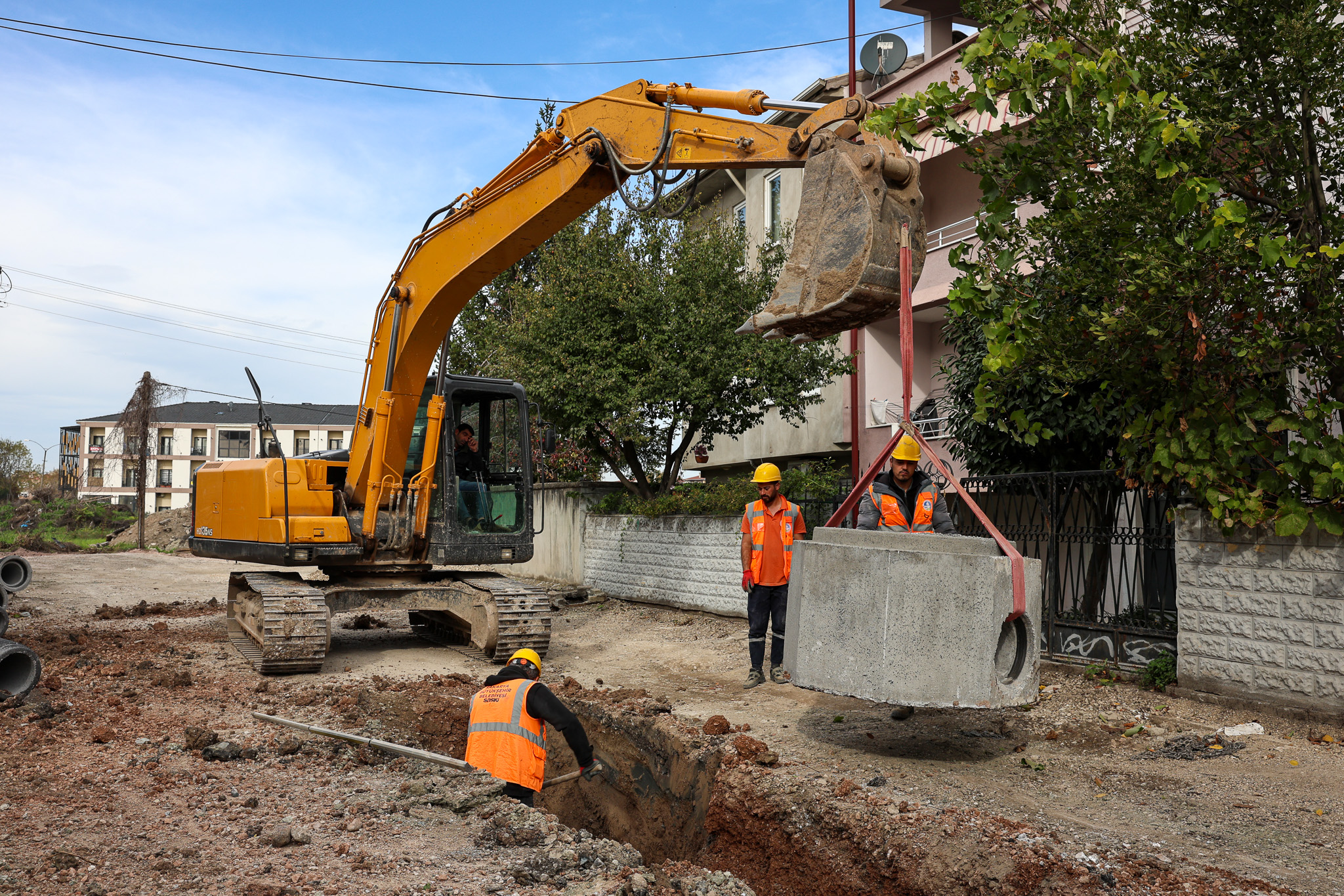 Güllük Mahallesi’nin altyapısı yoğun yağışlara karşı güvenli hale geliyor