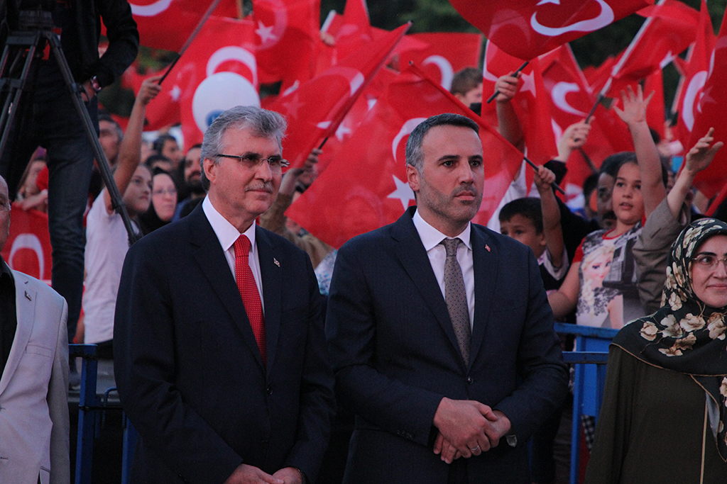 “15 Temmuz milletimizin kahramanlık destanı yazdığı gecedir”