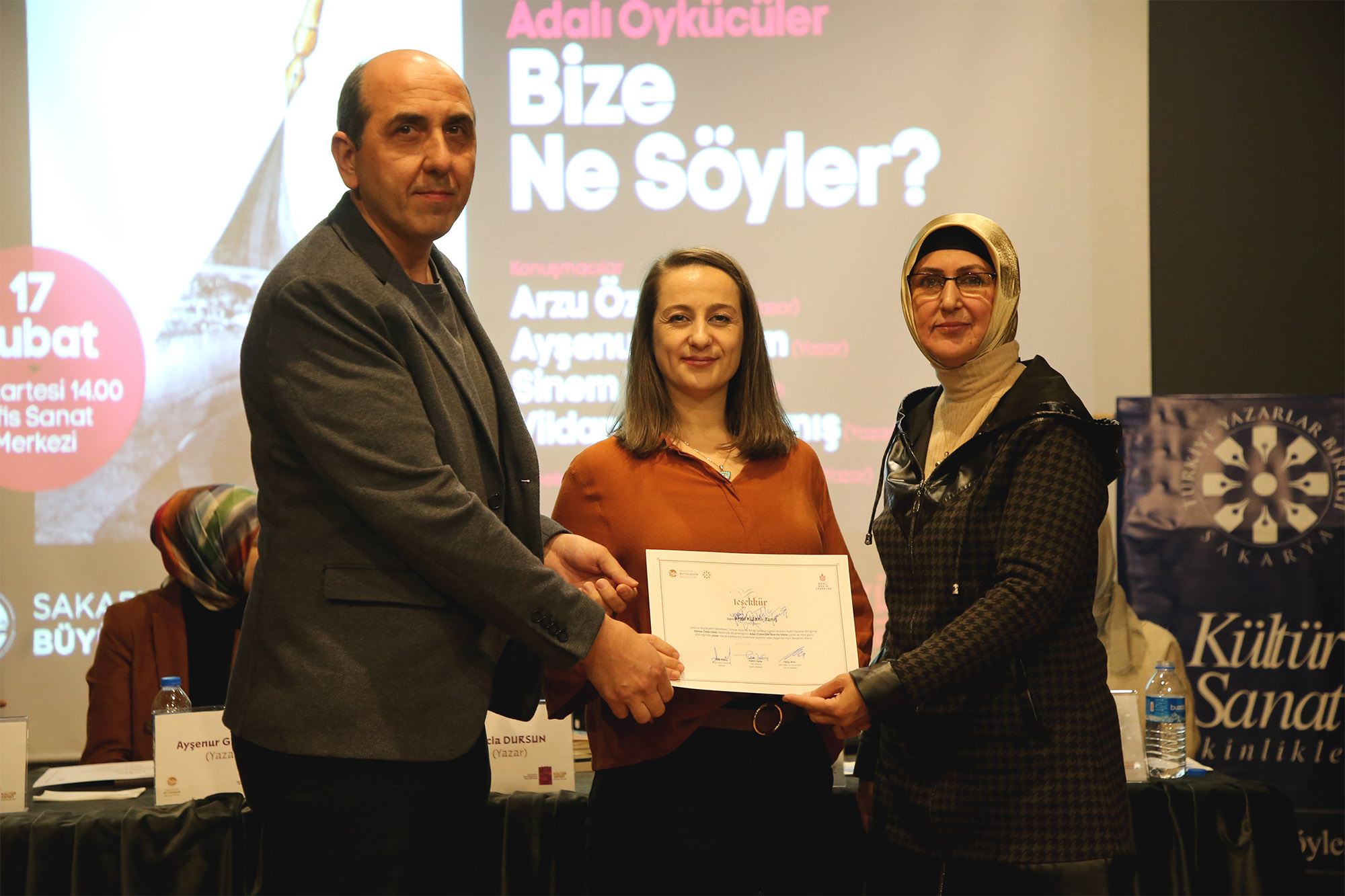 Sakaryalı yazarlarla yuvada ‘sanat’ dolu sohbet