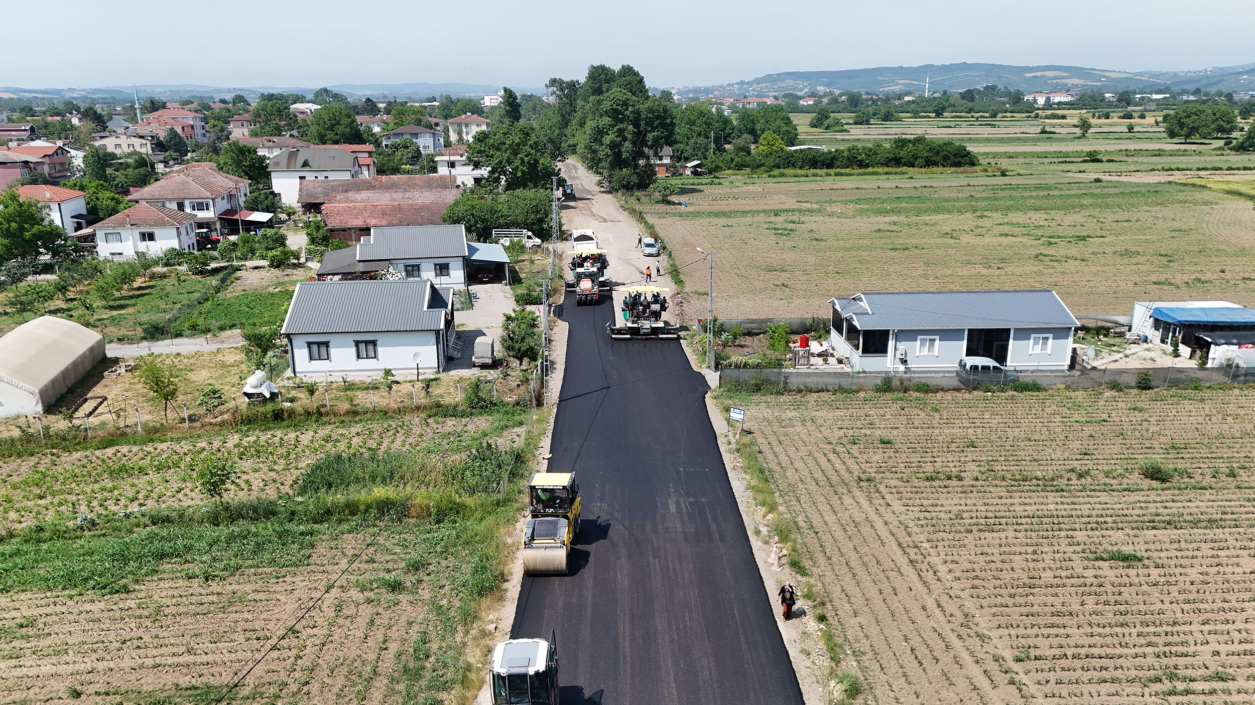 Söğütlü’nün ulaşımda can damarı sil baştan yenileniyor