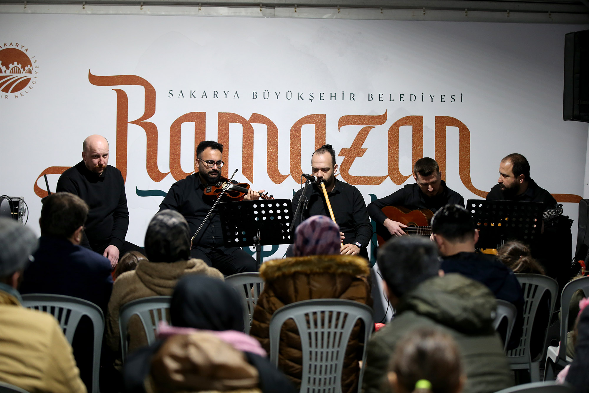 Ramazan Sokağı’nda kulakların pasını silen tasavvuf gecesi