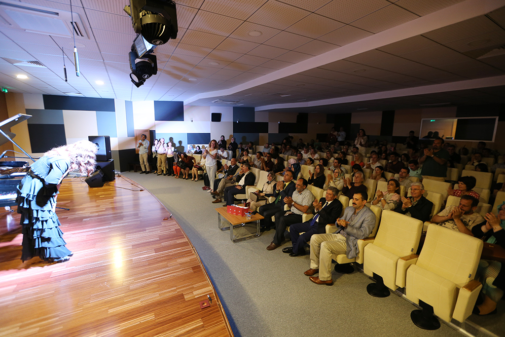 Akbar’dan Klasik Müzik Resitali