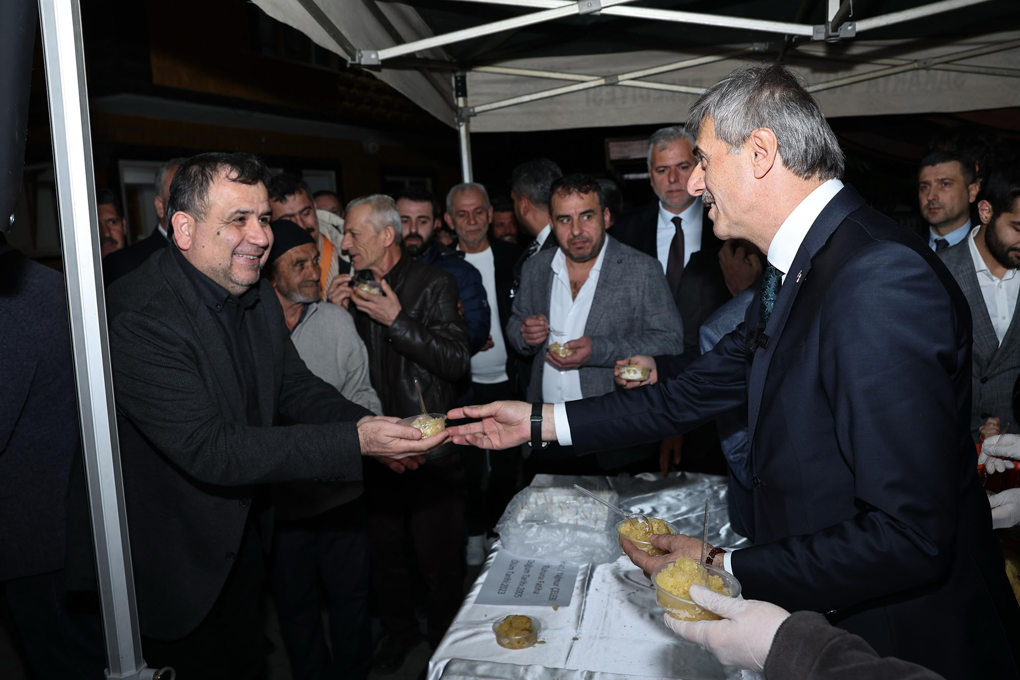 “Rabbim bayrama da birlikte, sağlıkla ulaşmayı nasip etsin” 