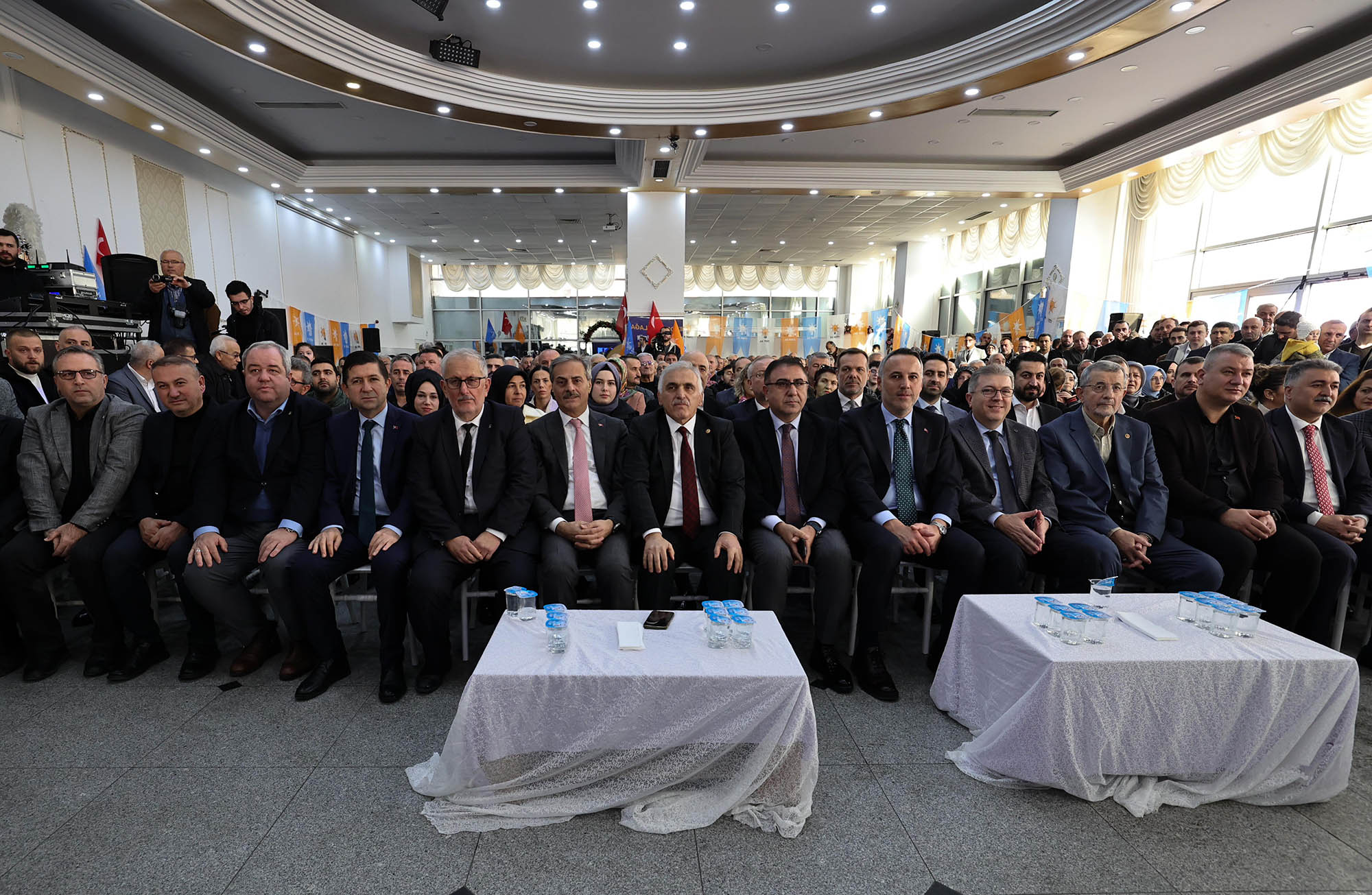 “Var gücümüzle Hendeklilerin yanında olmaya devam edeceğiz”