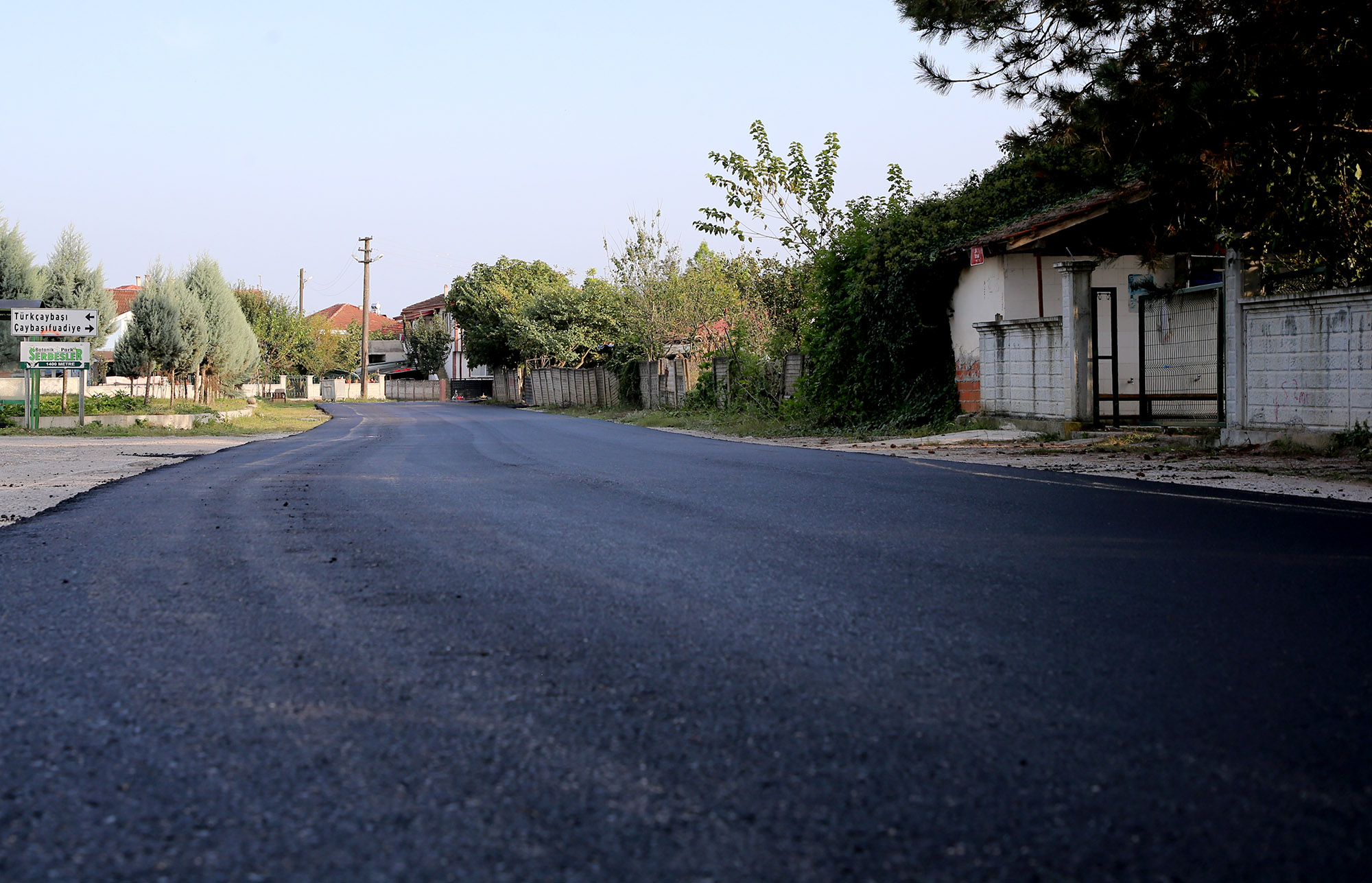 Arifiye’de iki mahallenin ulaşım ağı sil baştan