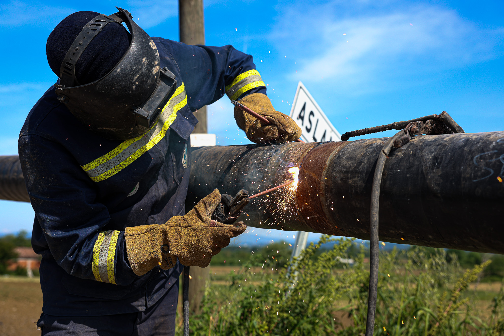 İki ilçenin 9 mahallesini kesintisiz içme suyuyla buluşturacak projede son adım