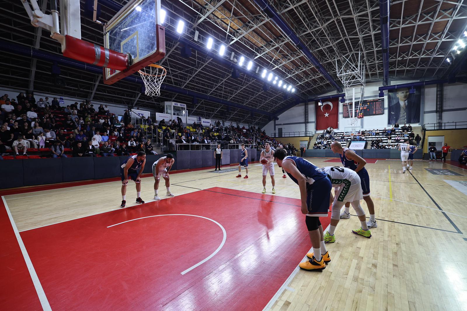 Büyükşehir Basketbol'dan fırtına gibi sezon açılışı: 100-63