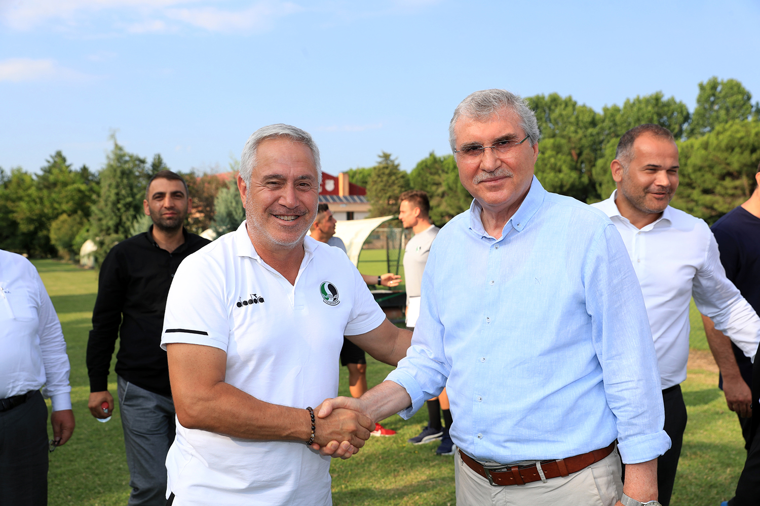 “Hedefimiz Sakaryaspor'u hak ettiği noktaya ulaştırmak”