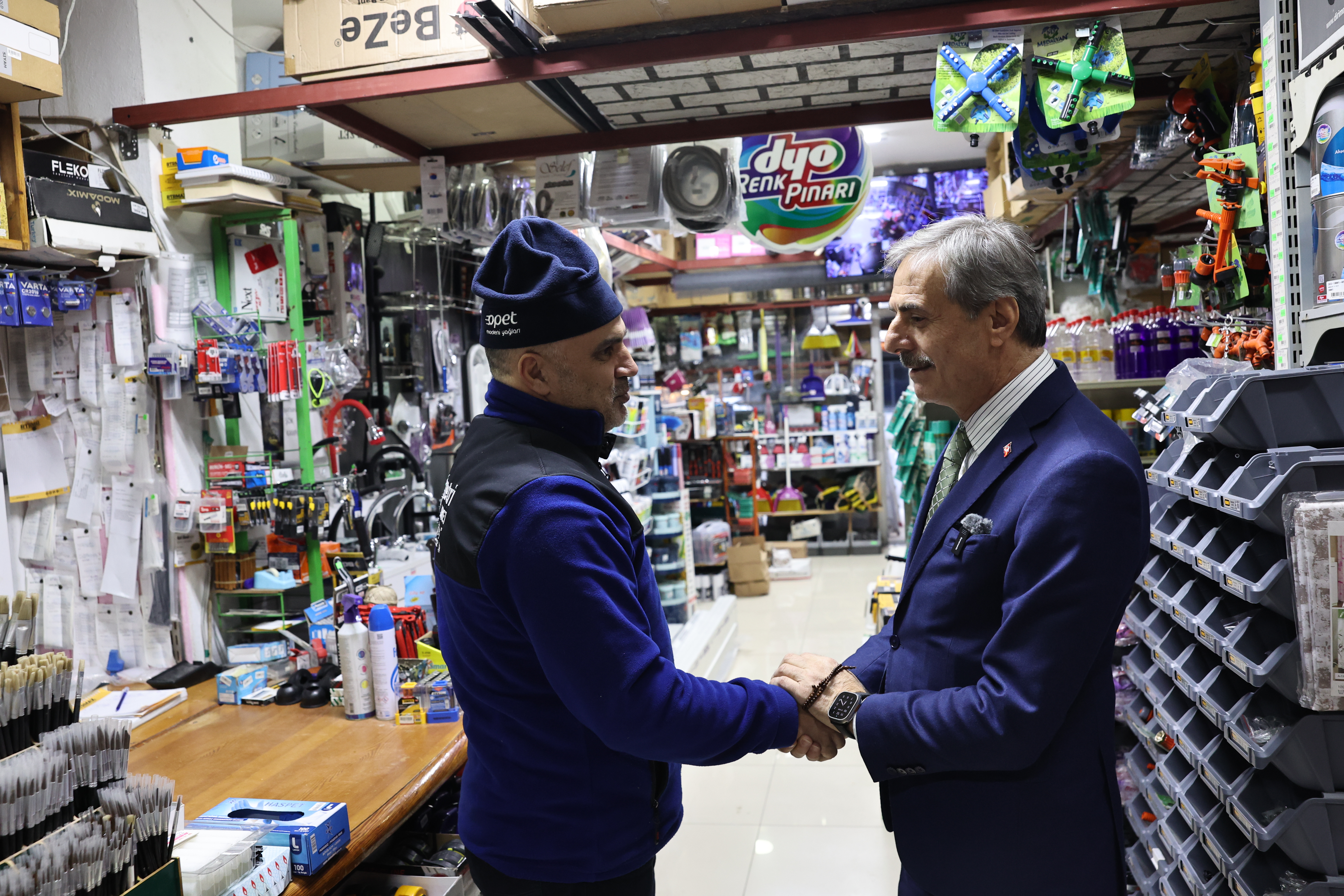 “Dayanışma ve kardeşlikle anlam kazanan Ramazan’ımız mübarek olsun”