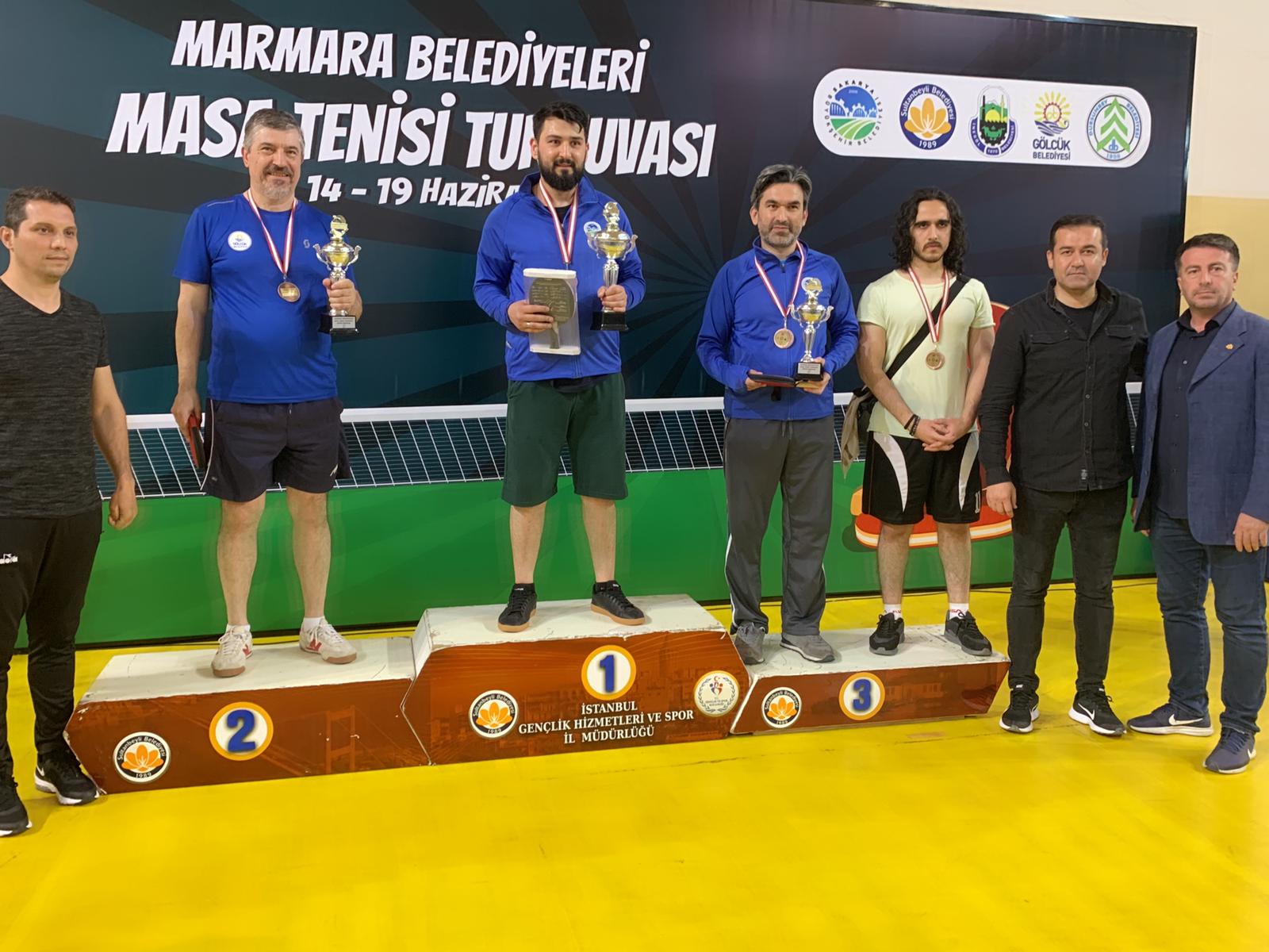 Masa tenisi turnuvasında kazanan Sakaryalı sporcular oldu