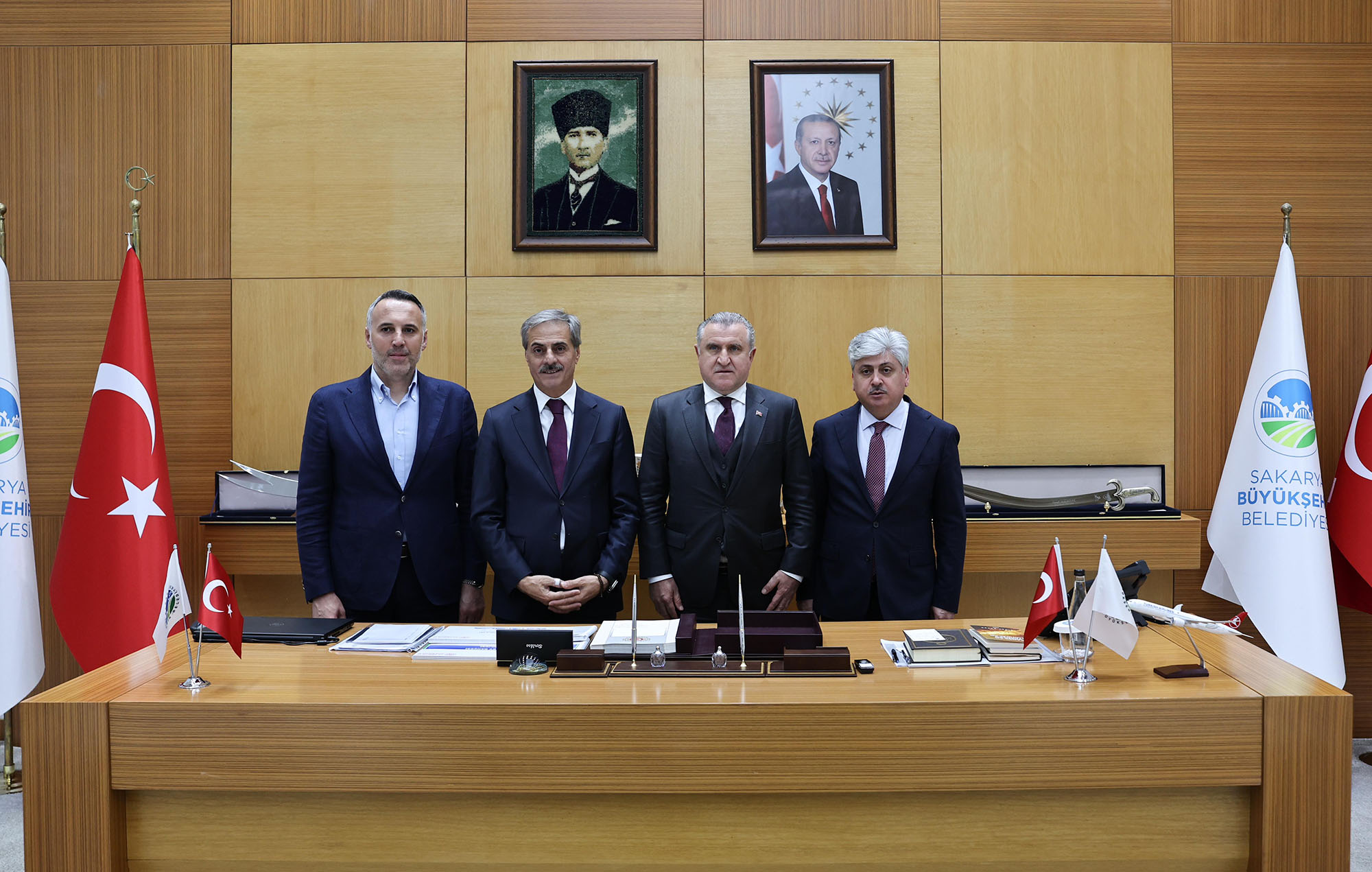 Bakan Osman Aşkın Bak, Mollaköy projesi için müjdeyi Büyükşehir’de verdi