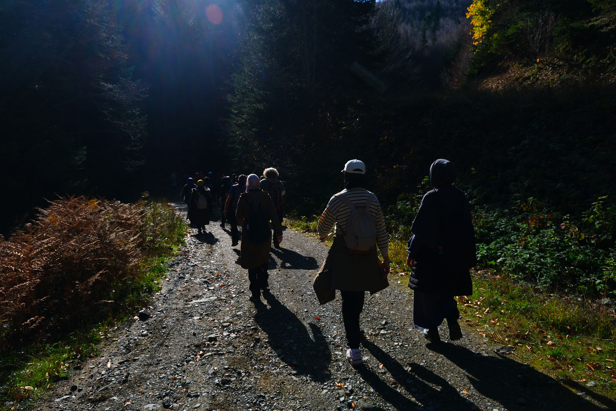 Sonbaharın büyüleyici renkleri arasında 14 kilometrelik unutulmaz rota