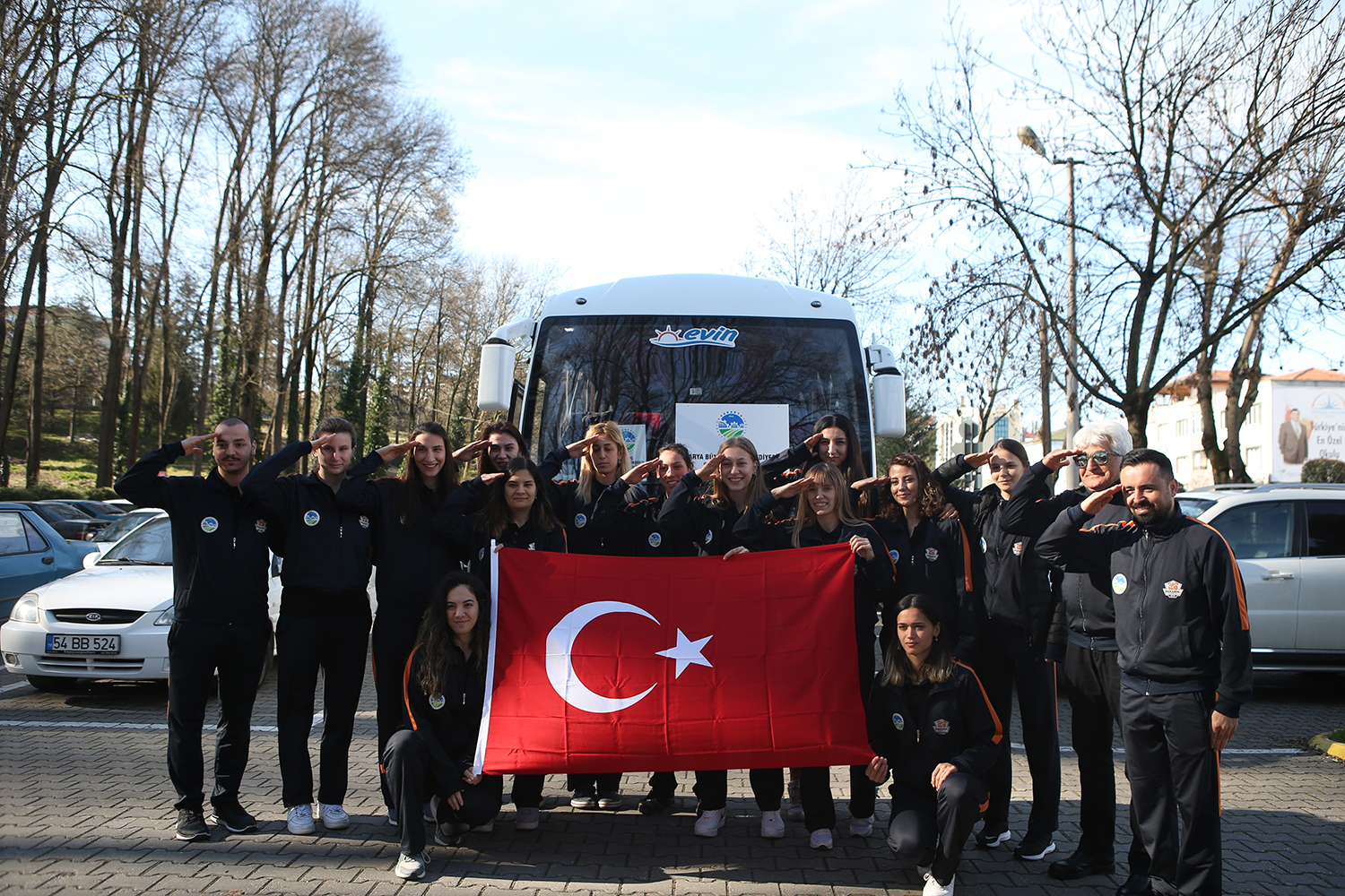 Büyükşehir’den voleybolculara moral buluşması