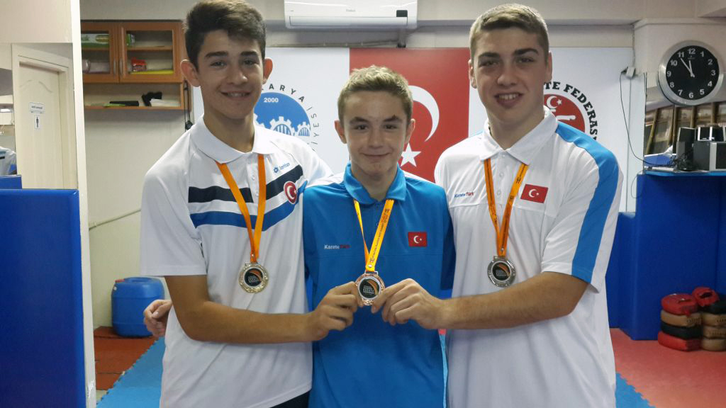 Büyükşehirli Sporcular Zafer Kupası’na Katılıyor