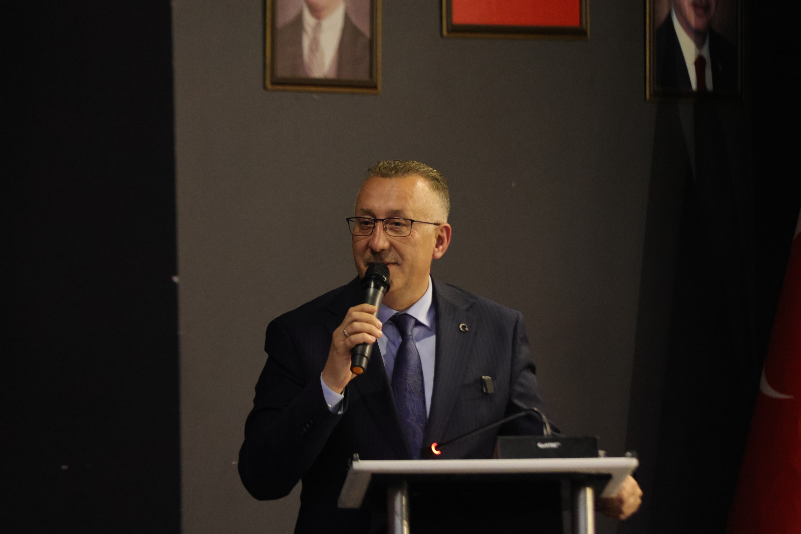  “Şehri geleceğe taşıyacak adımları hep birlikte atıyoruz”