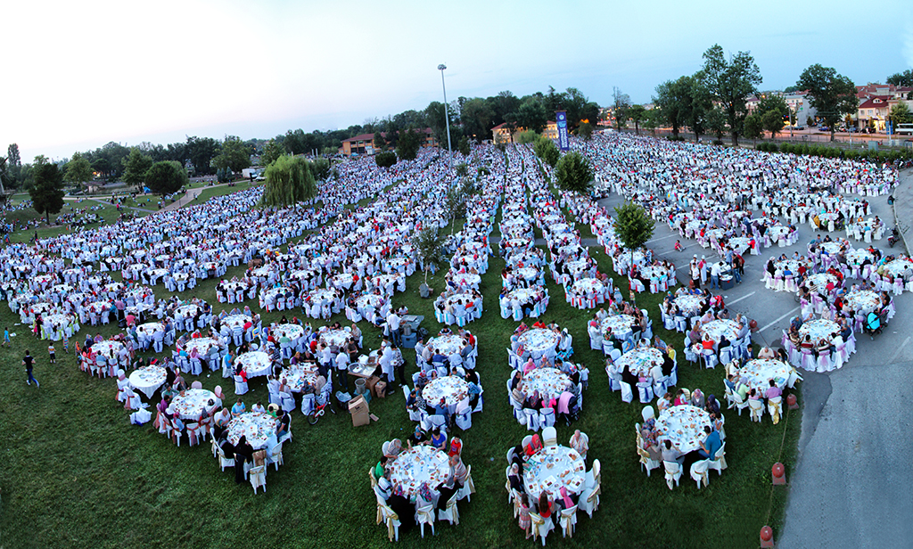 Sakarya Hep Birlikte Oruç Açtı