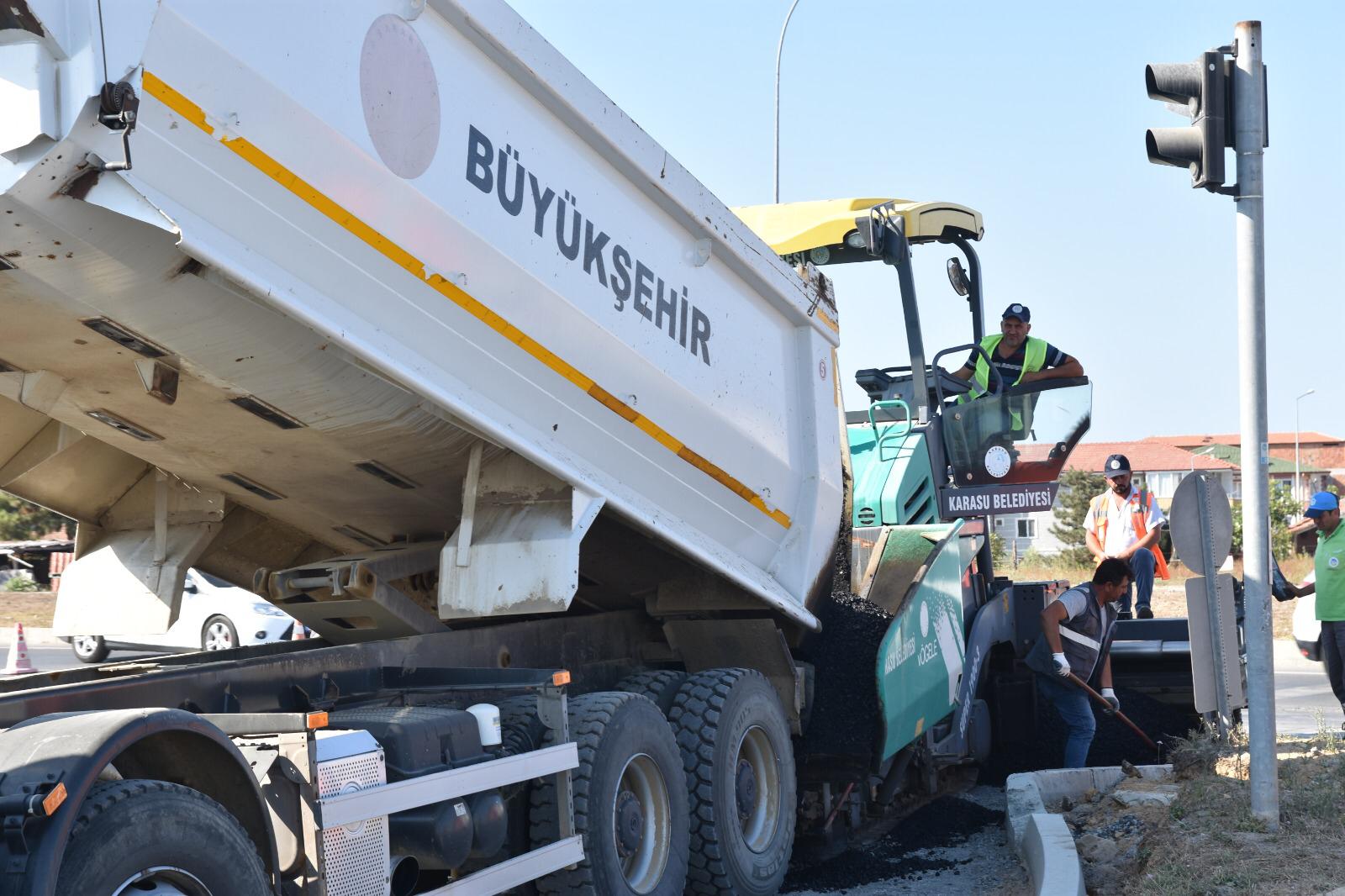 Karasu’da asfaltın ikinci etabı başladı