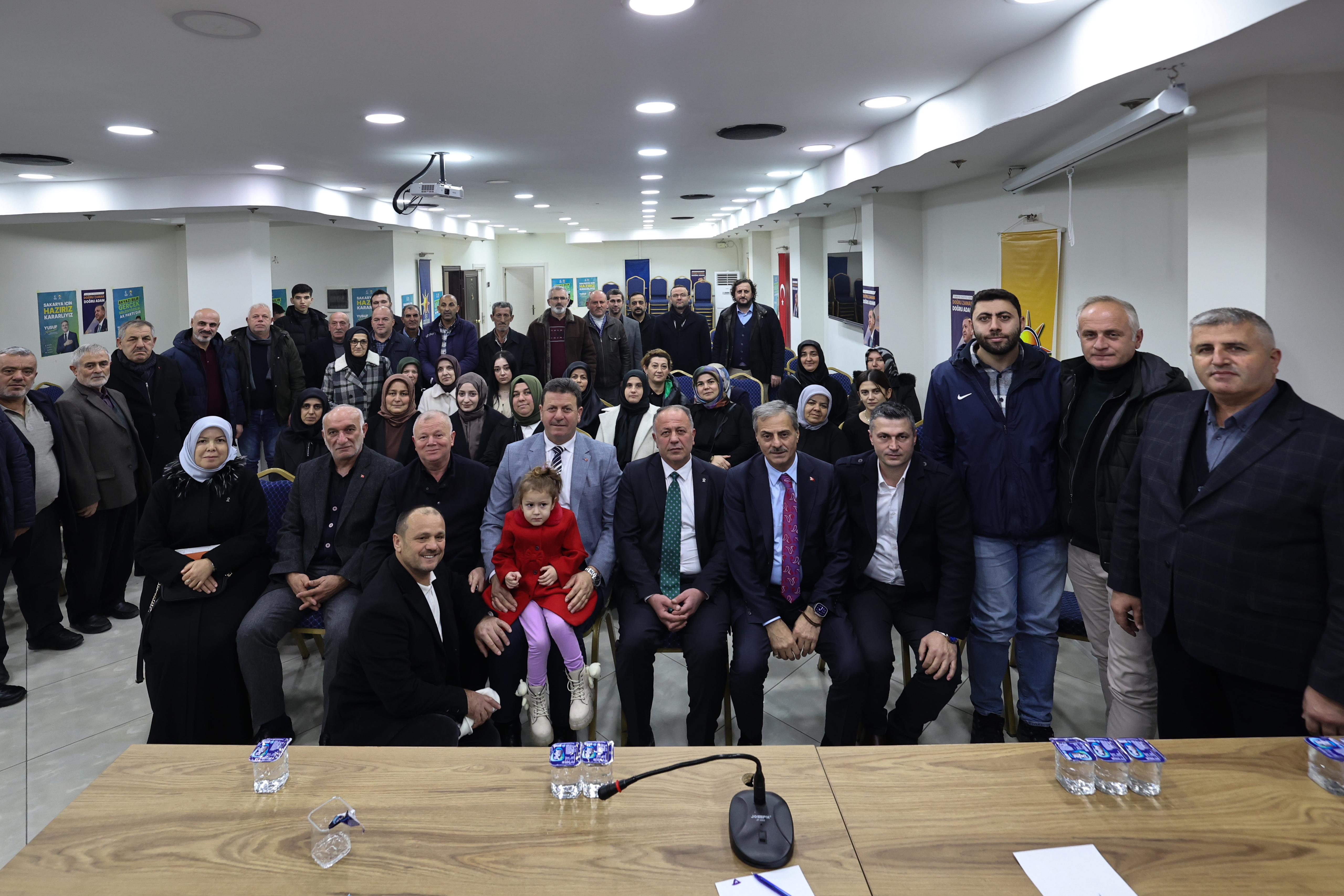 Yusuf Alemdar Akyazı ve Hendek’i adım adım gezdi: “Verdiğimiz her sözün arkasındayız”
