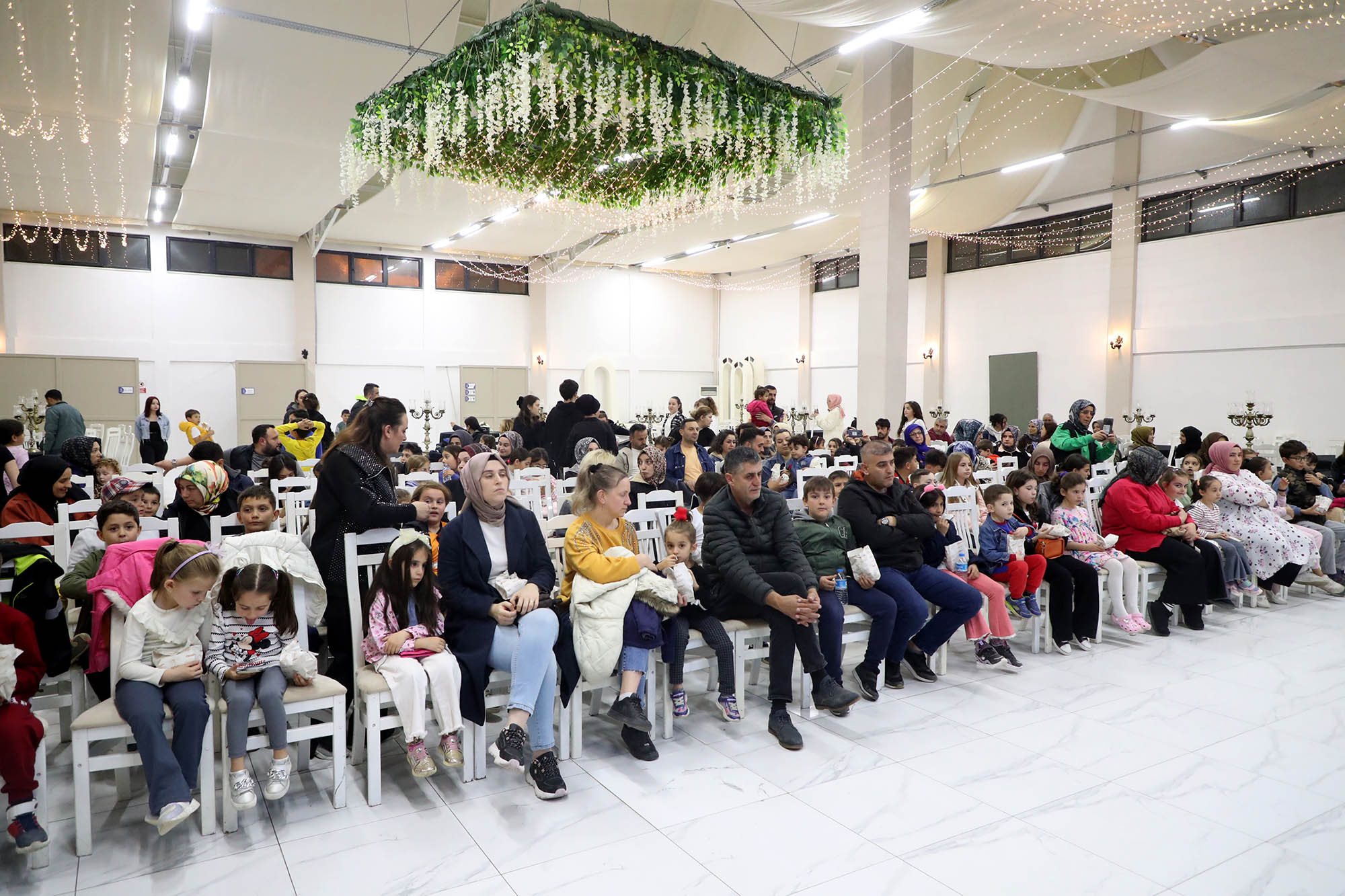 Büyükşehir Söğütlü’de Ramazan şöleni yaşattı