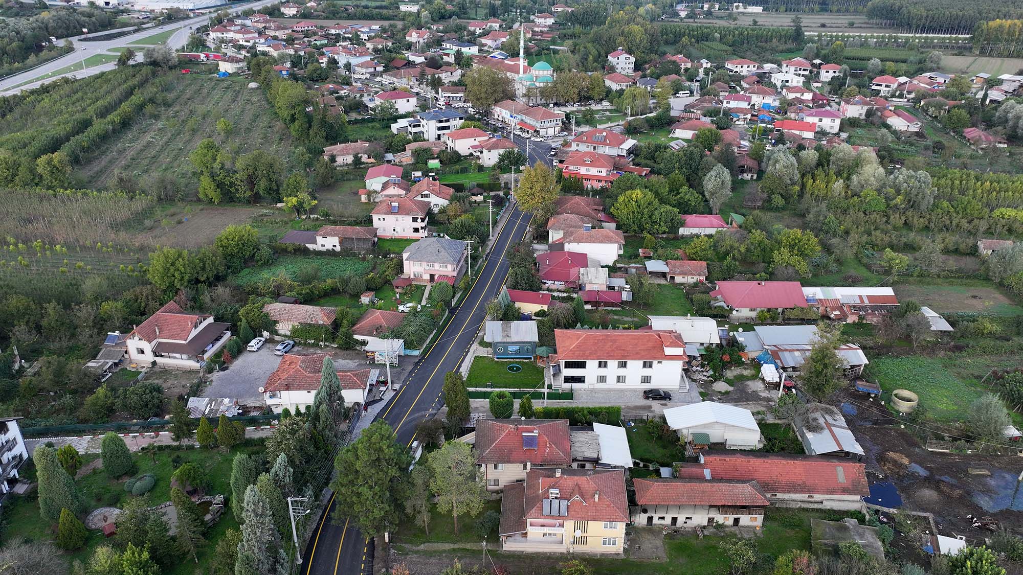 Akyazı’da kırsal ulaşımı için yepyeni bir dönemin kapısı aralandı