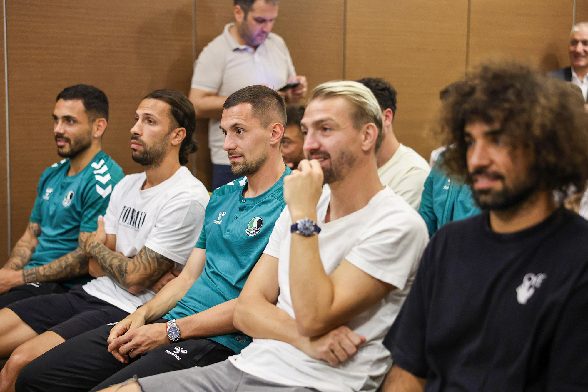 Yusuf Alemdar’dan Bolu kampında önemli mesajlar: “Sakaryaspor bir ruh işidir, sevdadır ve her sorun kenetlenmeyle aşılır”