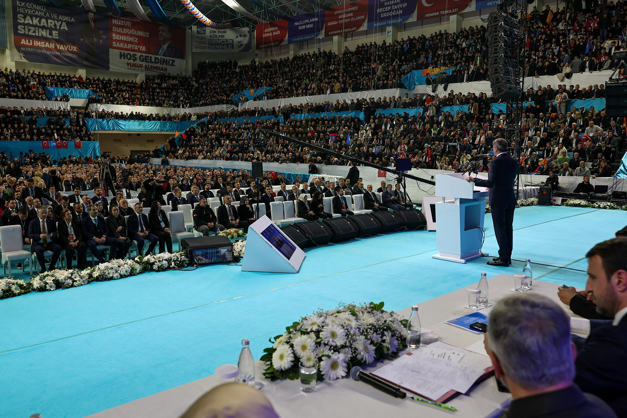 “Davamızın ve liderimizin yanında olmaya devam edeceğiz”