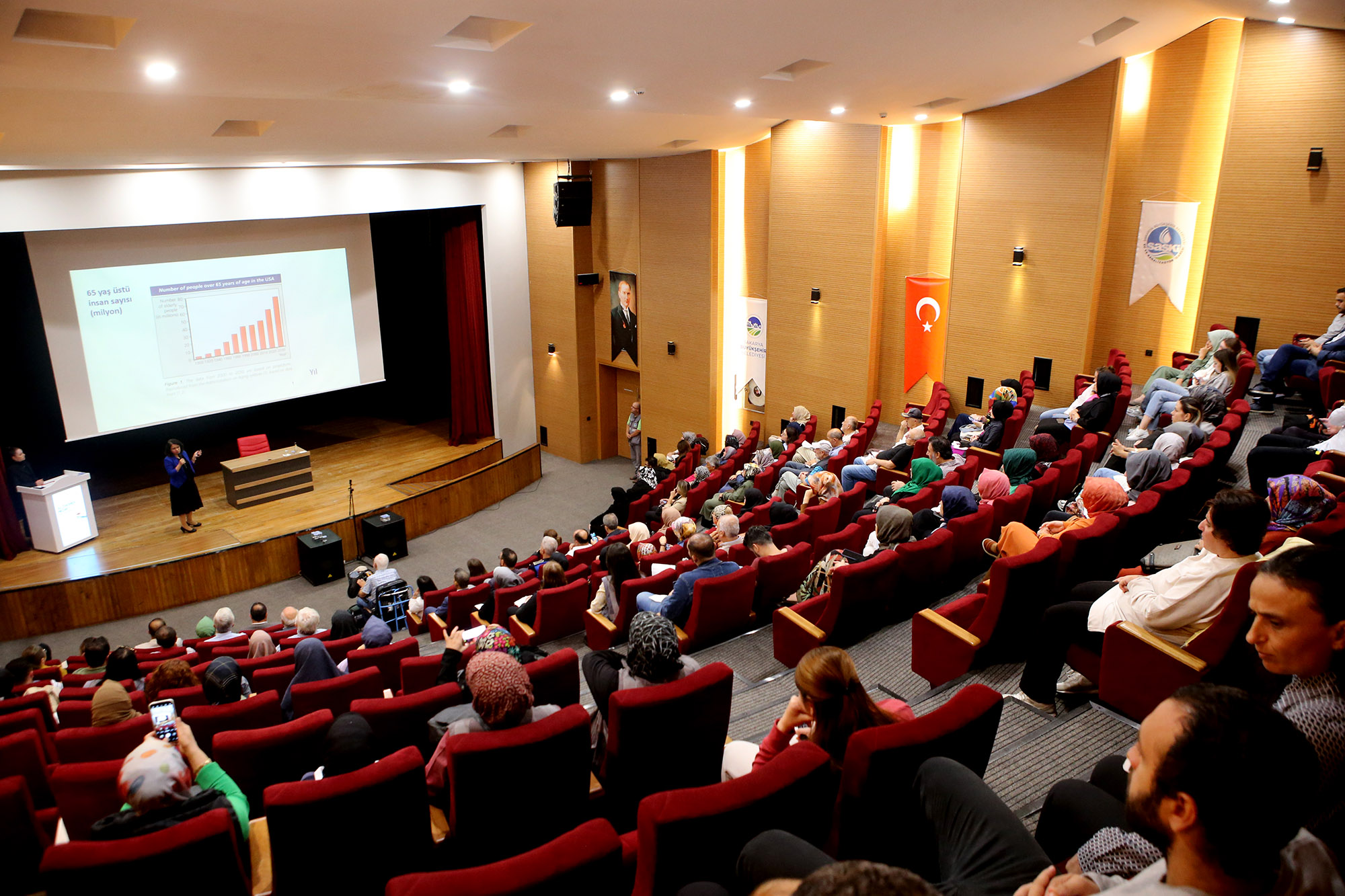 Büyükşehir YADEM konferansları ‘Alzheimer’ konusuyla başladı